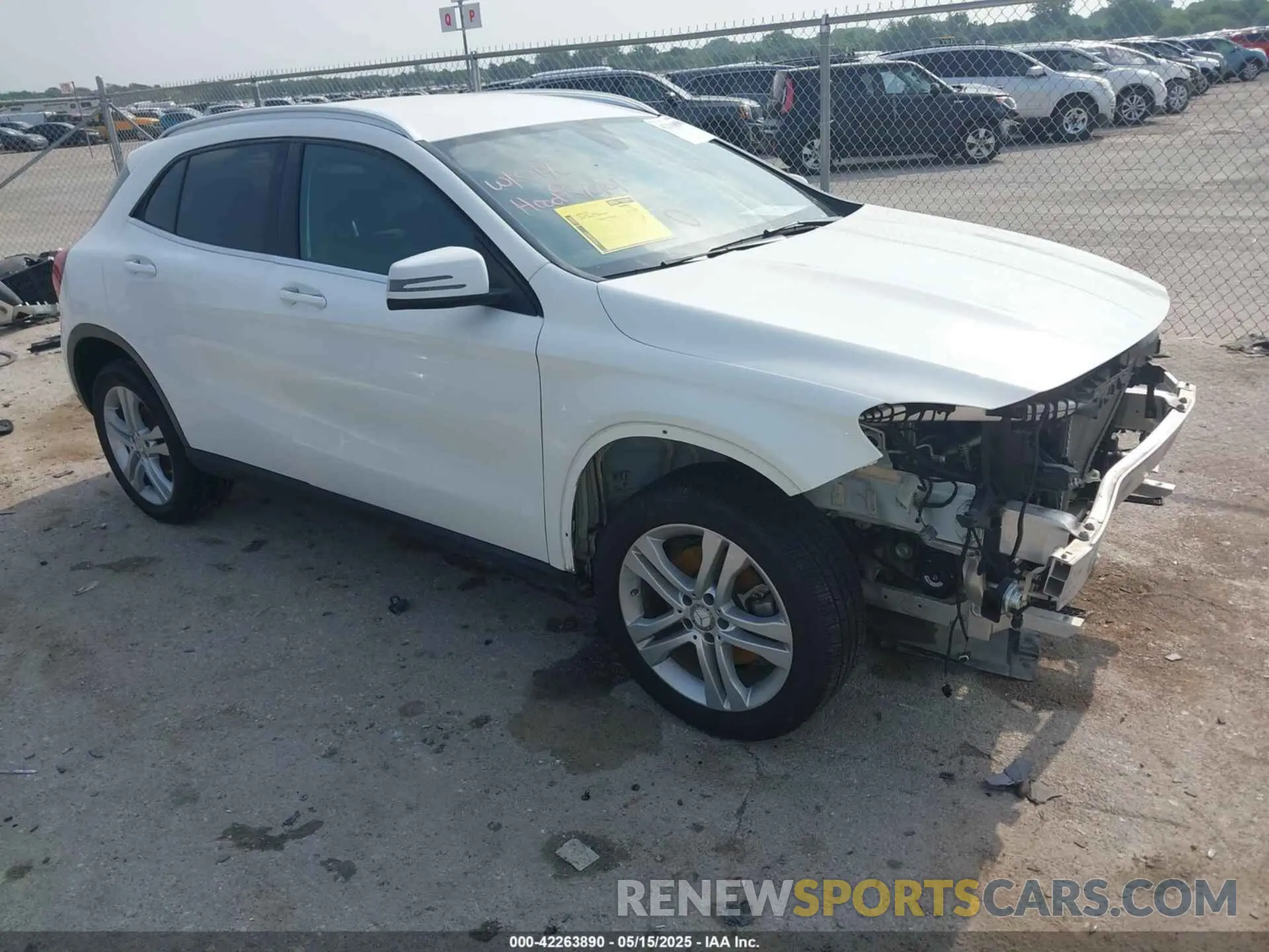 1 Photograph of a damaged car WDCTG4GB6KU013848 MERCEDES-BENZ GLA 250 2019
