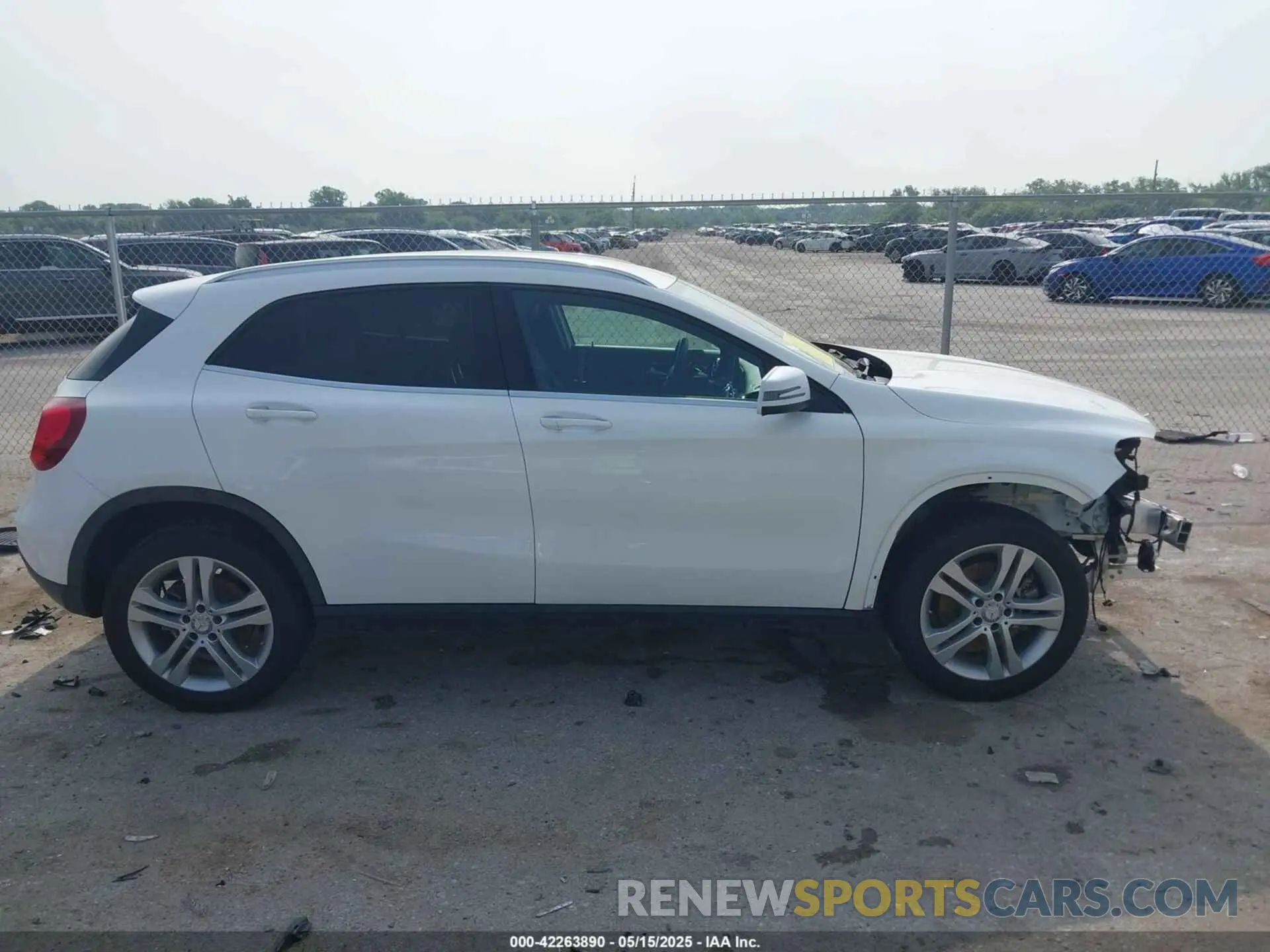 14 Photograph of a damaged car WDCTG4GB6KU013848 MERCEDES-BENZ GLA 250 2019