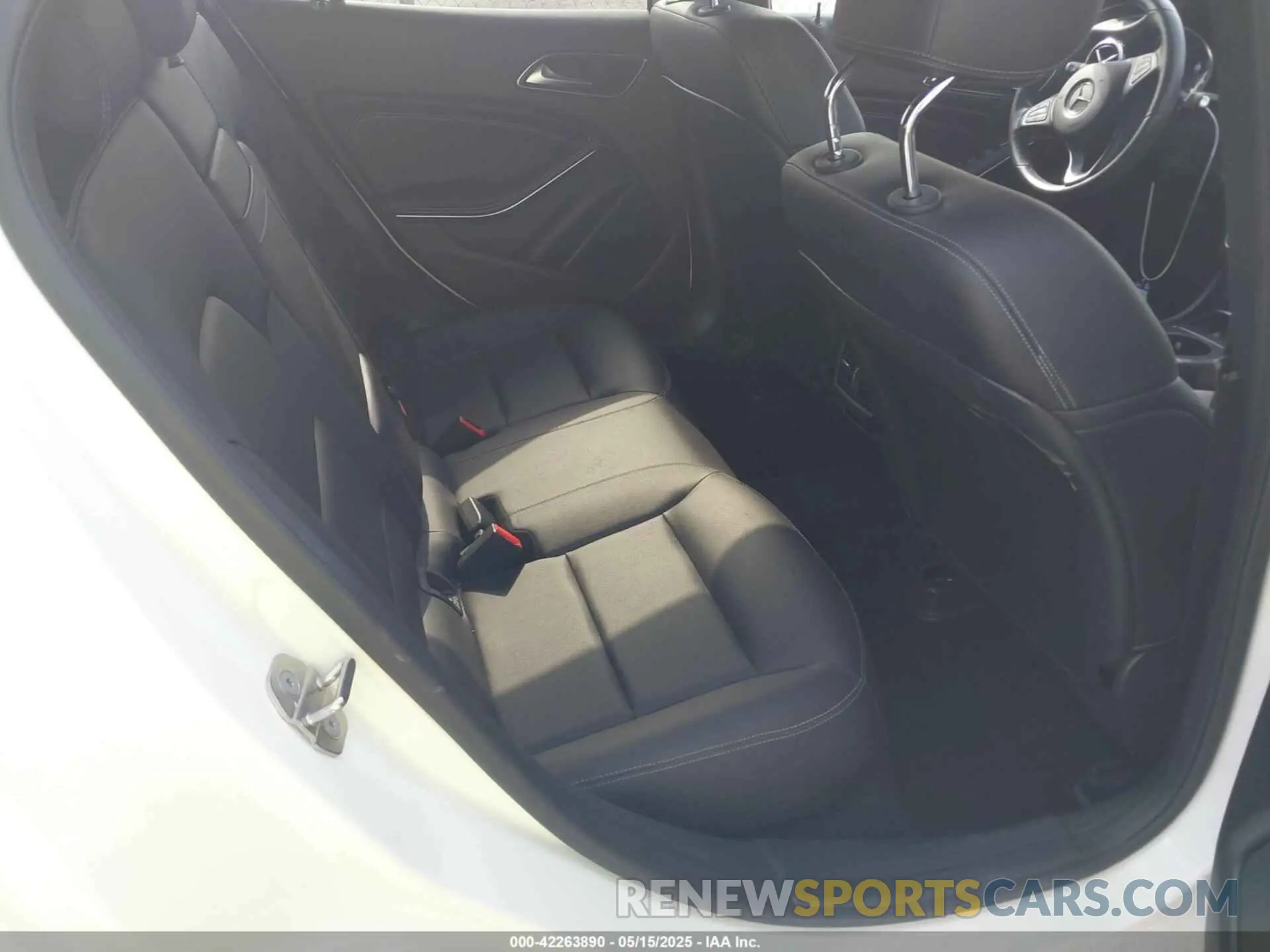 8 Photograph of a damaged car WDCTG4GB6KU013848 MERCEDES-BENZ GLA 250 2019