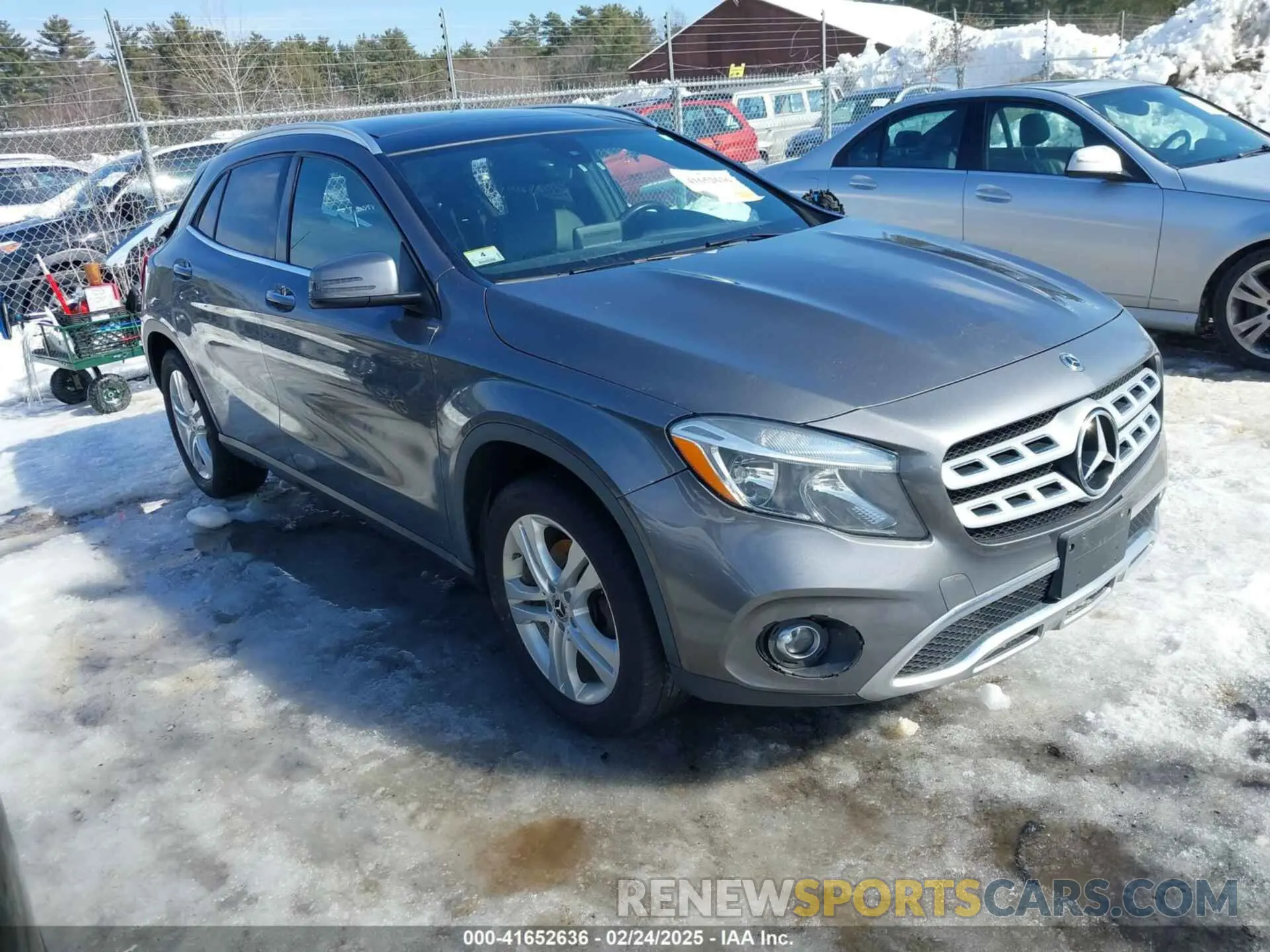 1 Photograph of a damaged car WDCTG4GB8KJ536371 MERCEDES-BENZ GLA 250 2019