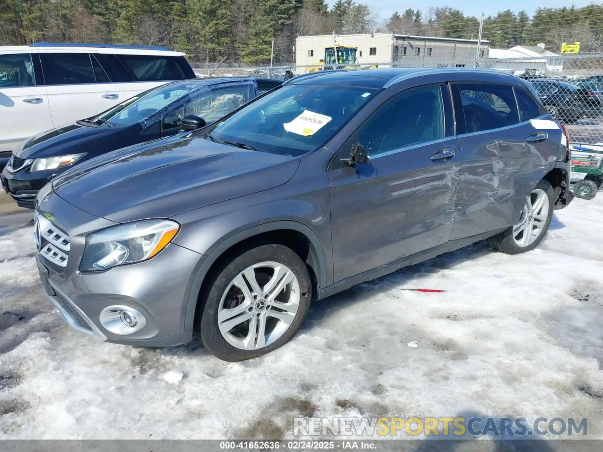 2 Photograph of a damaged car WDCTG4GB8KJ536371 MERCEDES-BENZ GLA 250 2019