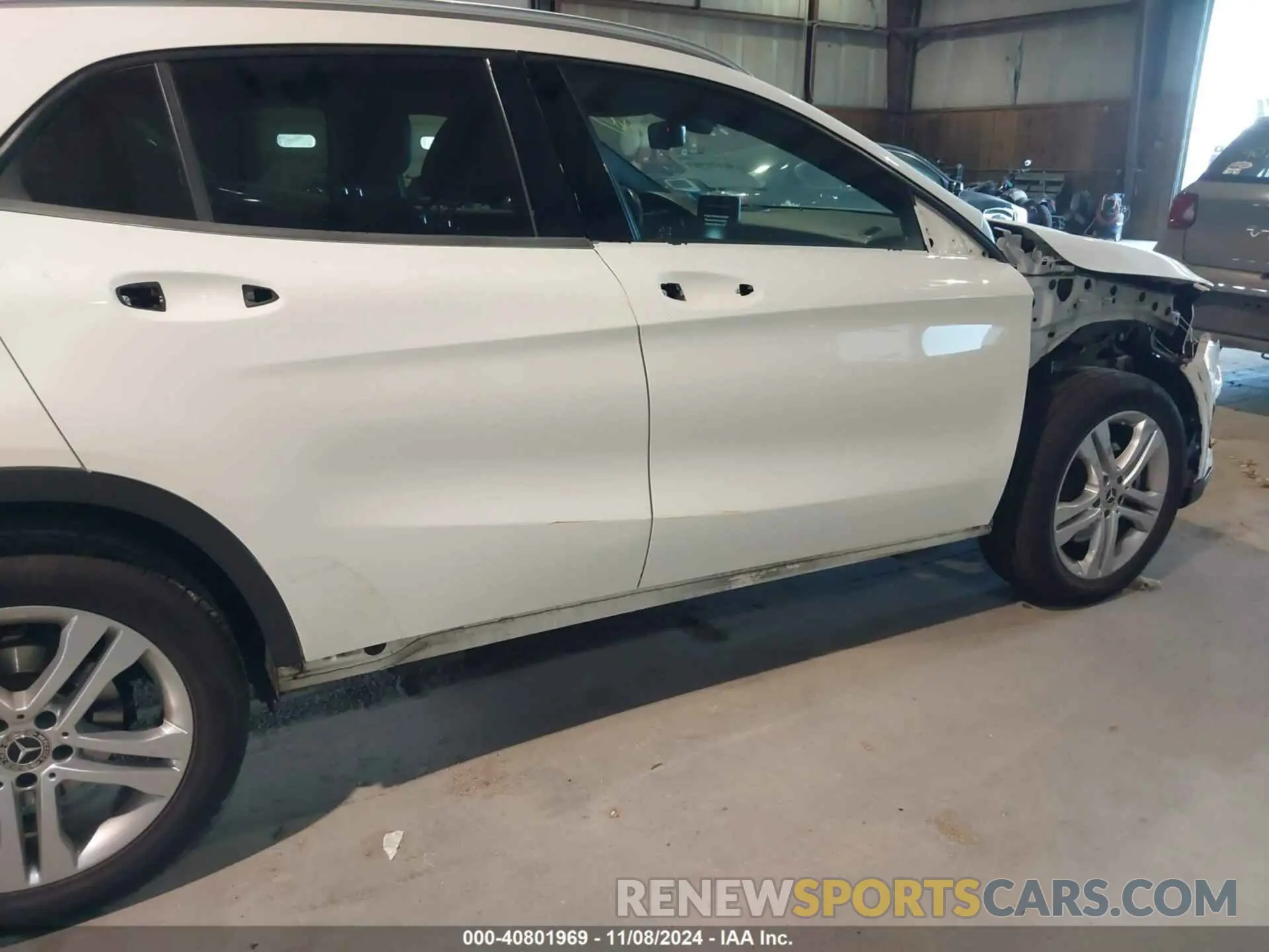 19 Photograph of a damaged car WDCTG4GB9KU010250 MERCEDES-BENZ GLA 250 2019