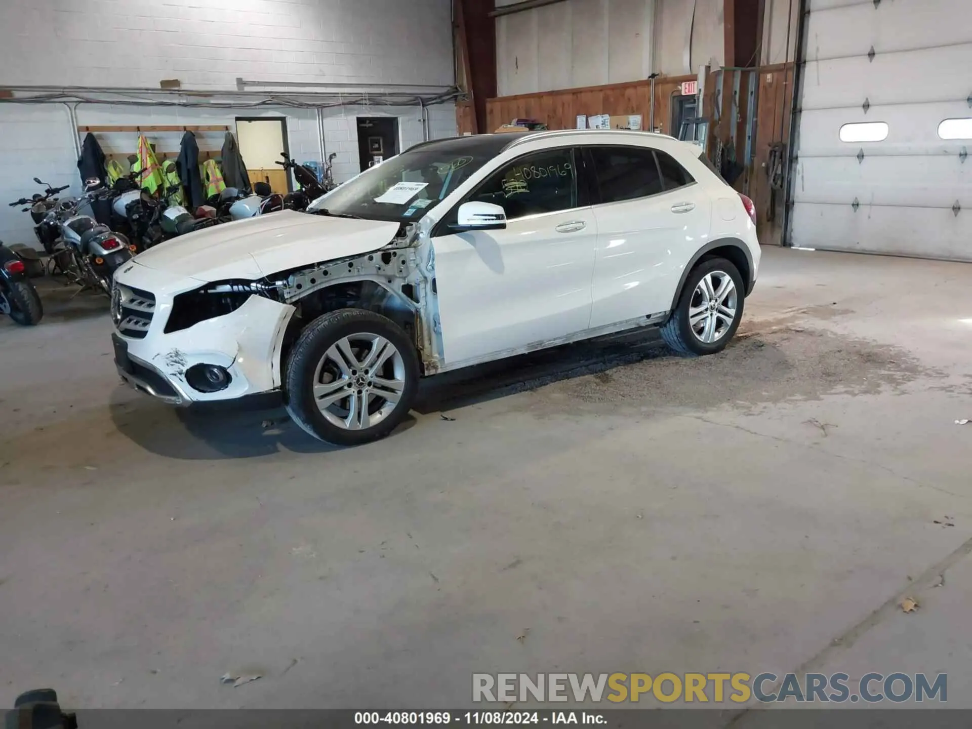 2 Photograph of a damaged car WDCTG4GB9KU010250 MERCEDES-BENZ GLA 250 2019