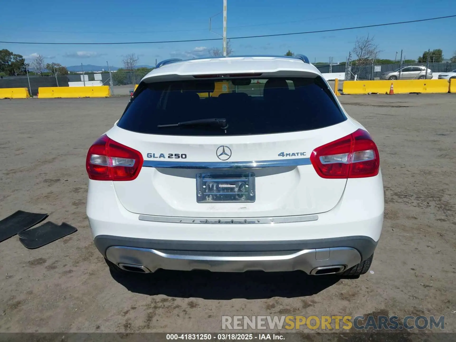 16 Photograph of a damaged car WDCTG4GB9KU013021 MERCEDES-BENZ GLA 250 2019