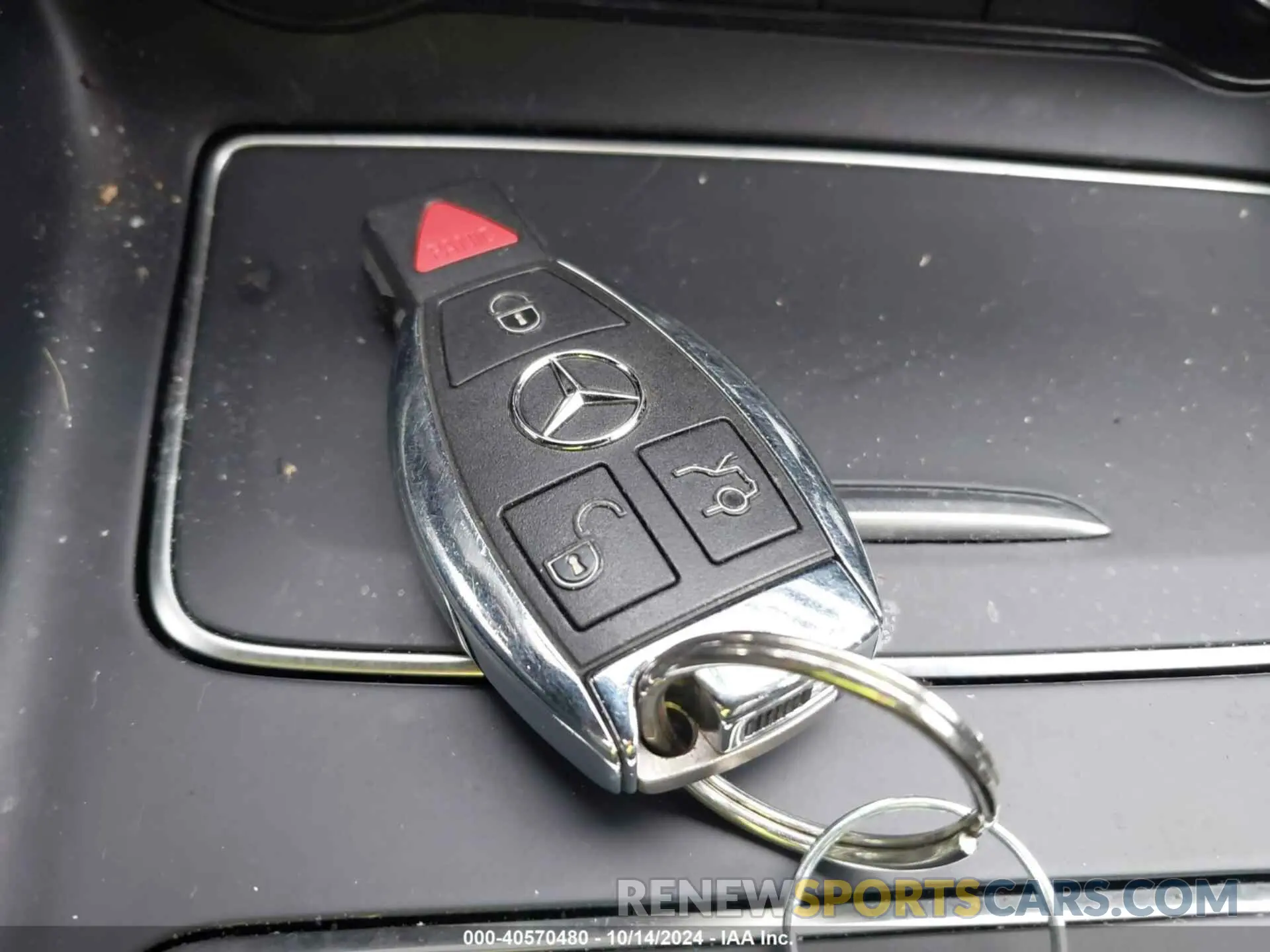 11 Photograph of a damaged car W1NTG4EB6LU040406 MERCEDES-BENZ GLA 250 2020