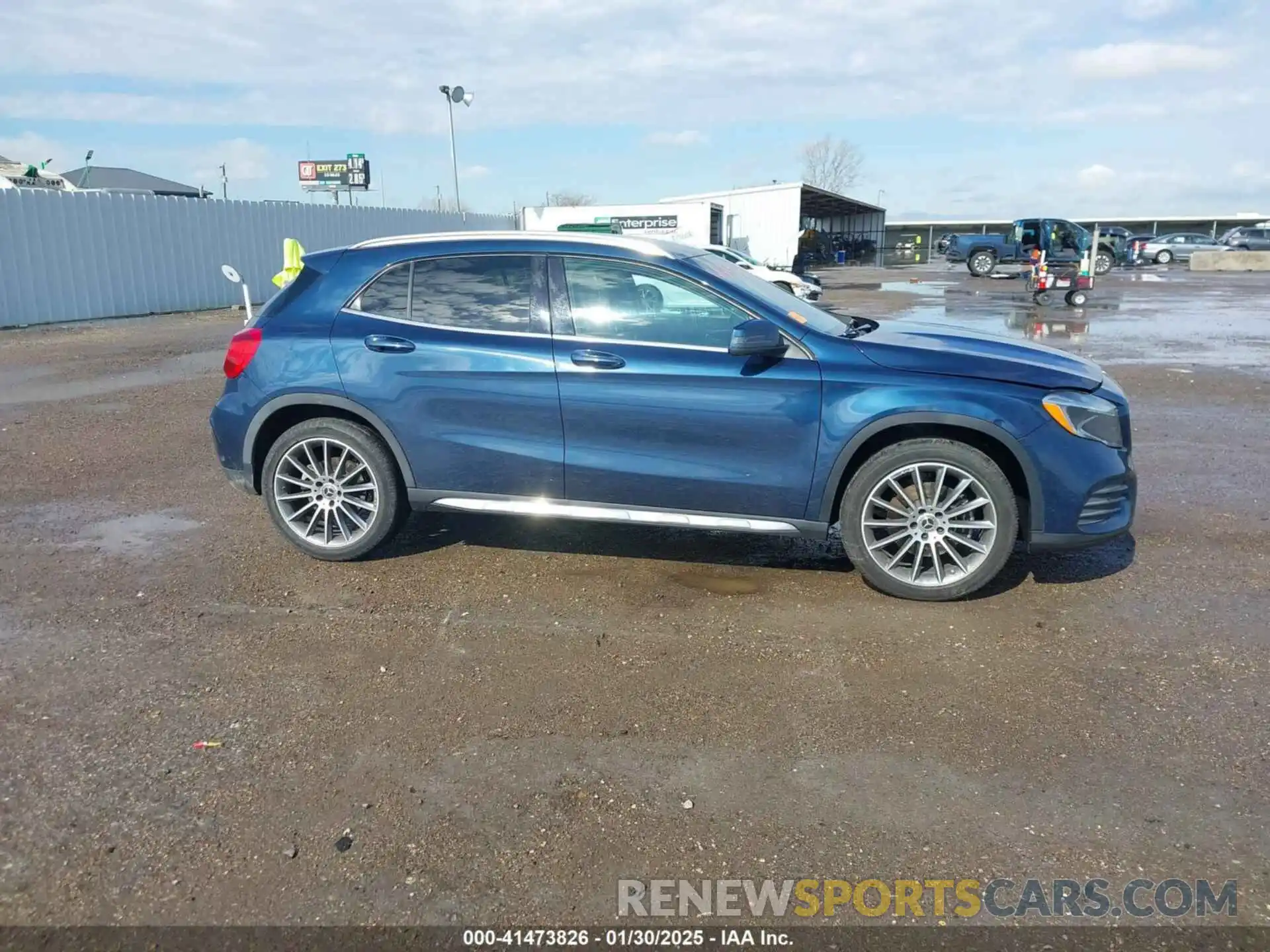 13 Photograph of a damaged car WDCTG4EB5LJ649439 MERCEDES-BENZ GLA 250 2020