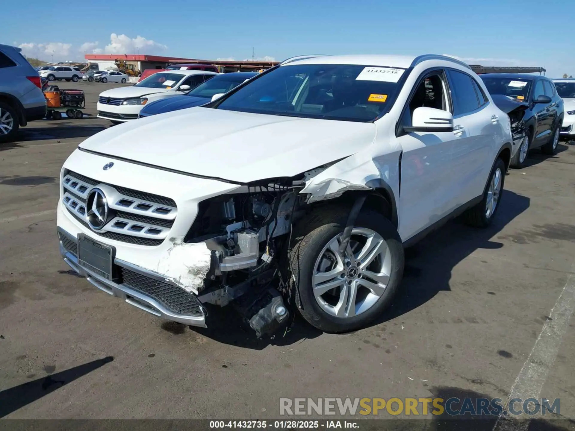 2 Photograph of a damaged car WDCTG4EB5LU023839 MERCEDES-BENZ GLA 250 2020