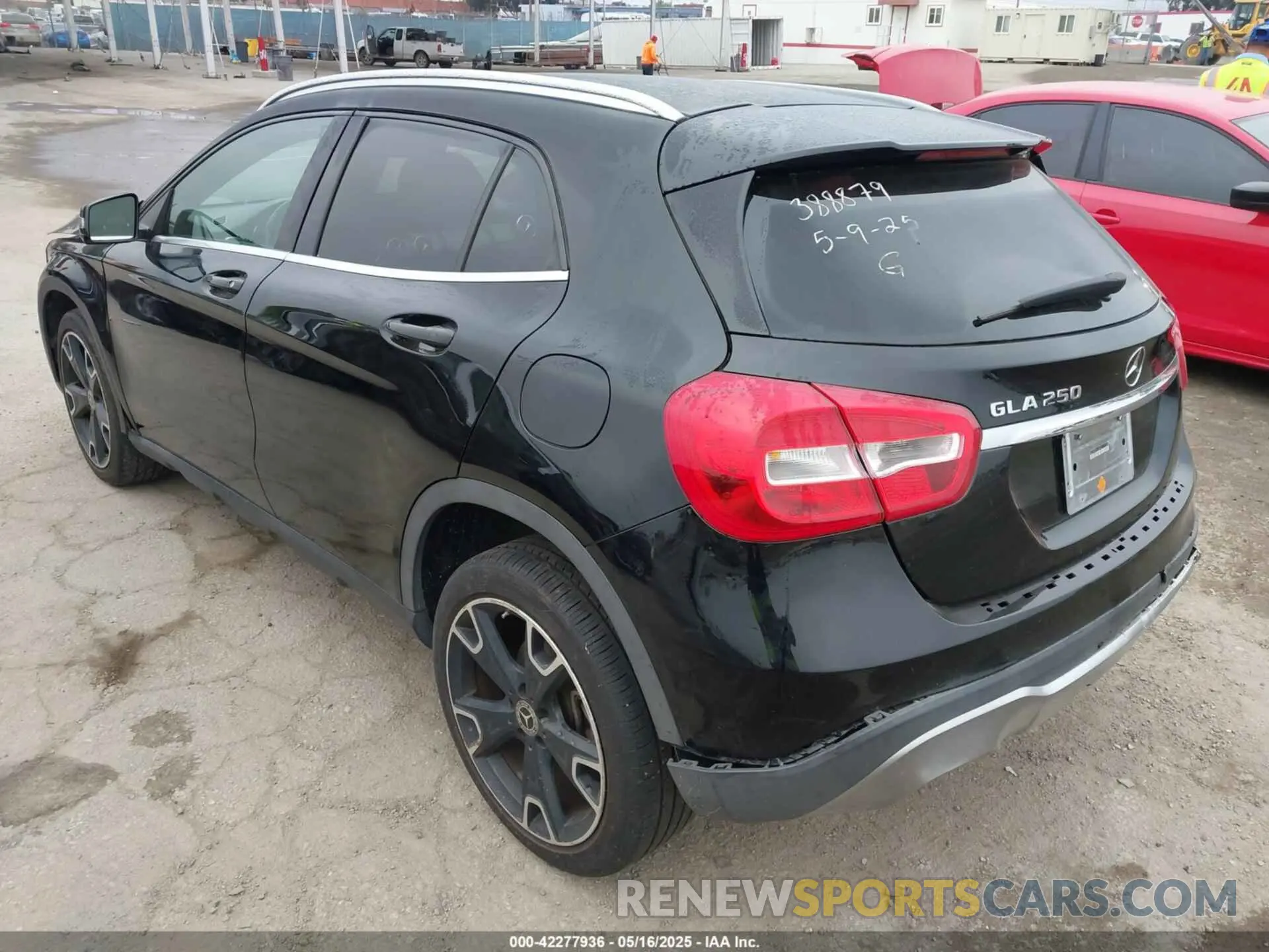 3 Photograph of a damaged car WDCTG4EB7LJ649622 MERCEDES-BENZ GLA 250 2020