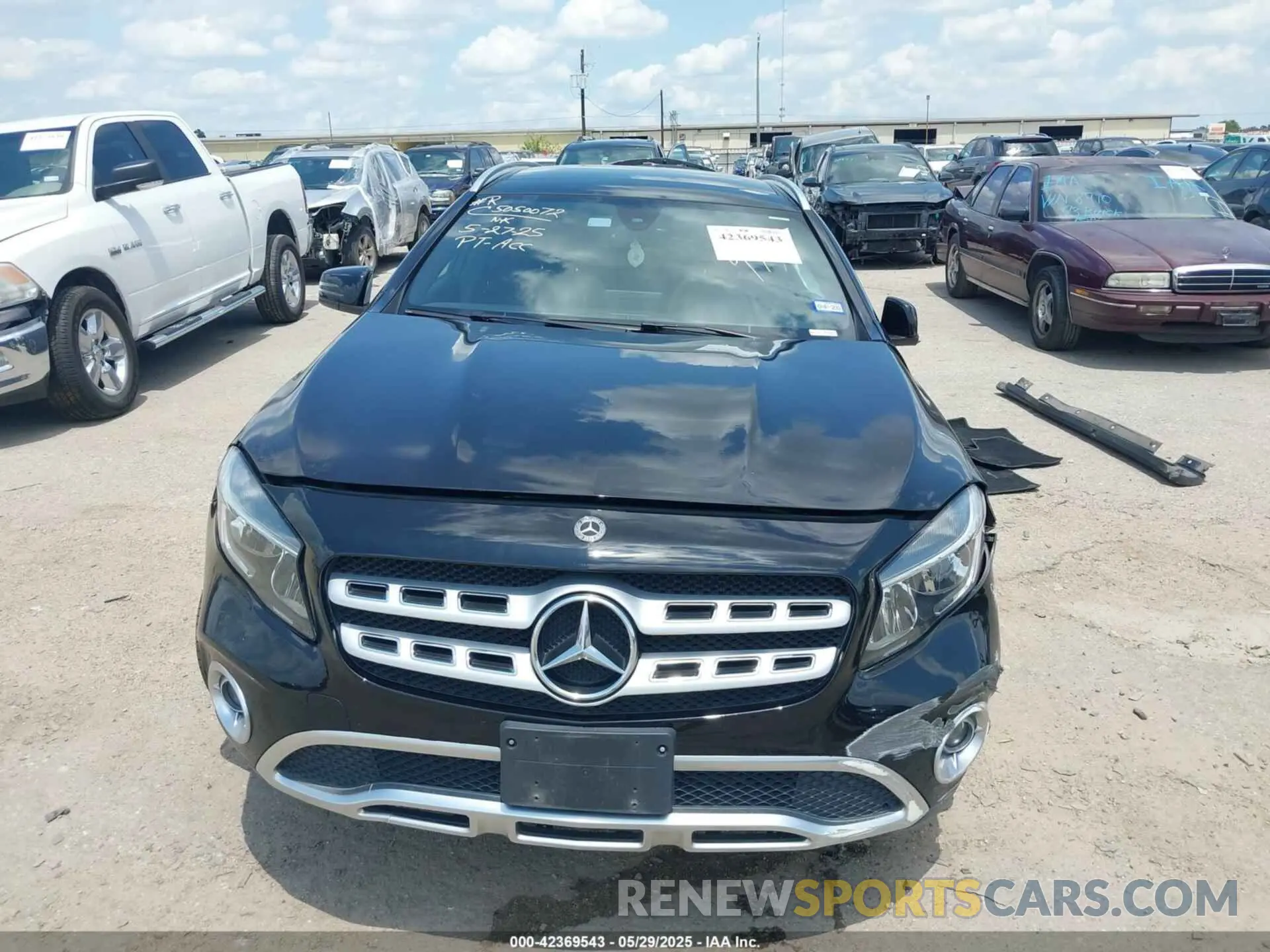 12 Photograph of a damaged car WDCTG4EB9LJ649797 MERCEDES-BENZ GLA 250 2020