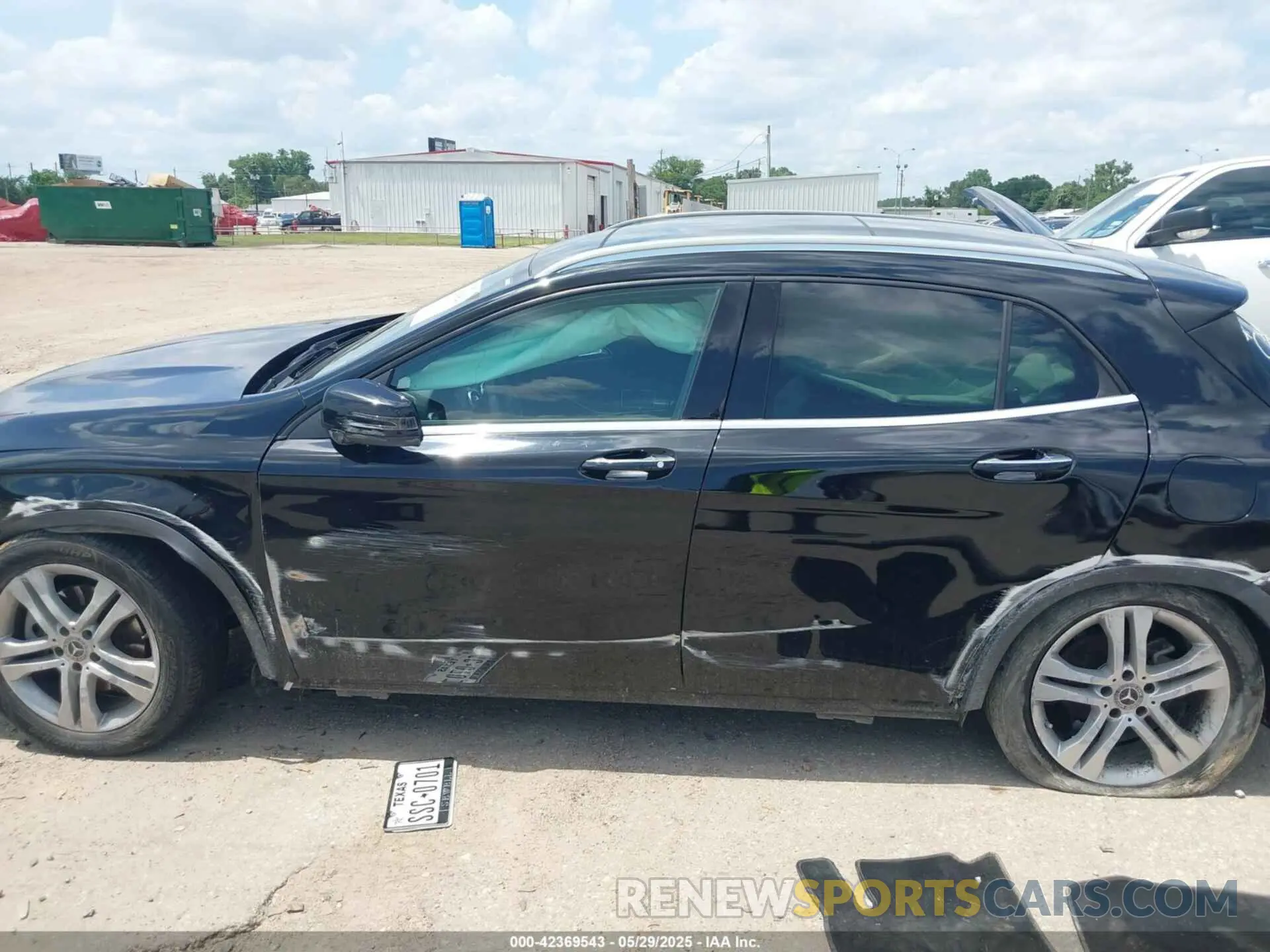 14 Photograph of a damaged car WDCTG4EB9LJ649797 MERCEDES-BENZ GLA 250 2020