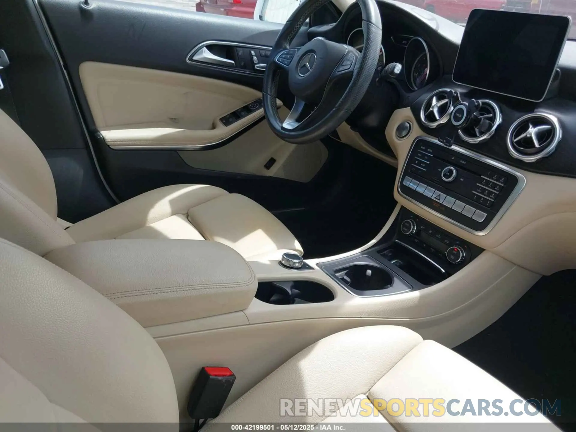 5 Photograph of a damaged car WDCTG4GB0LU026595 MERCEDES-BENZ GLA 250 2020