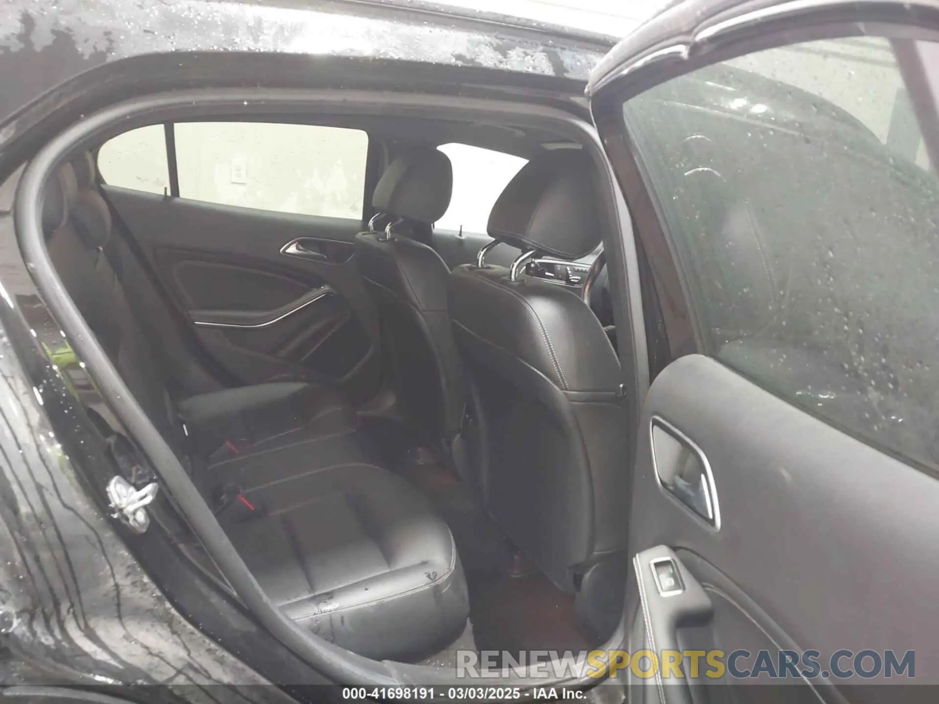 8 Photograph of a damaged car WDCTG4GB3LU027403 MERCEDES-BENZ GLA 250 2020