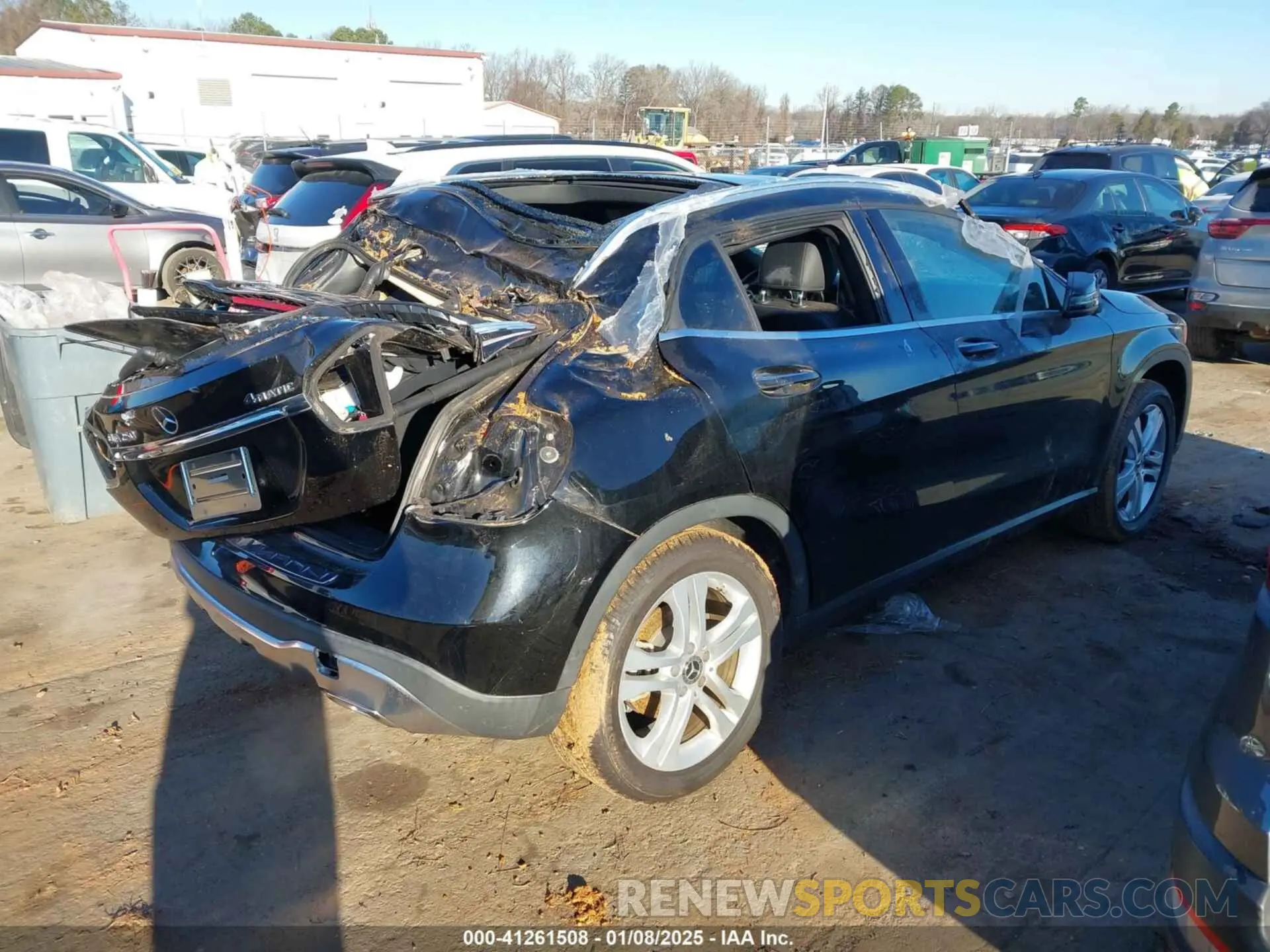 4 Photograph of a damaged car WDCTG4GB5LU027676 MERCEDES-BENZ GLA 250 2020