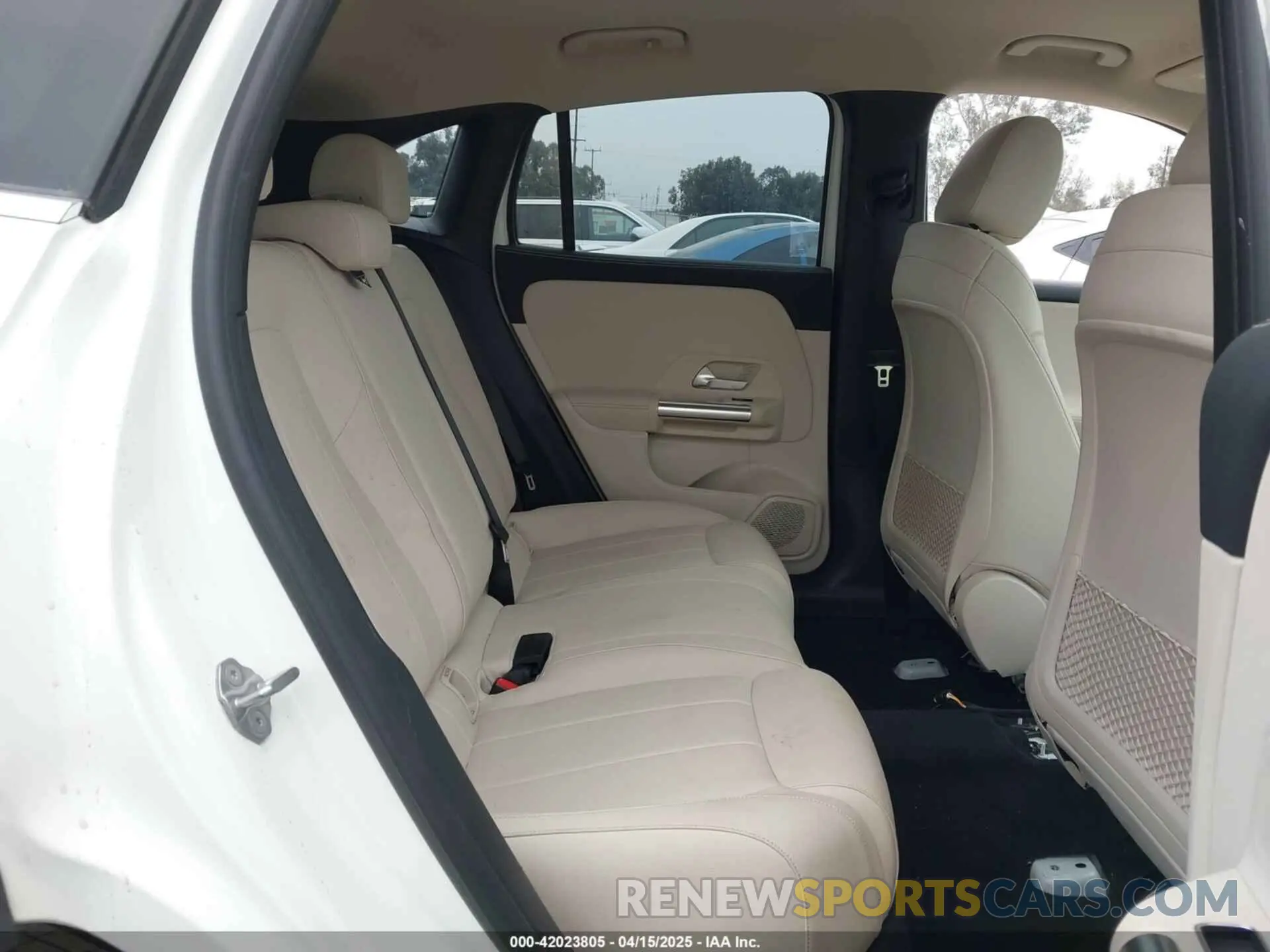 8 Photograph of a damaged car W1N4N4GB2MJ215938 MERCEDES-BENZ GLA 250 2021