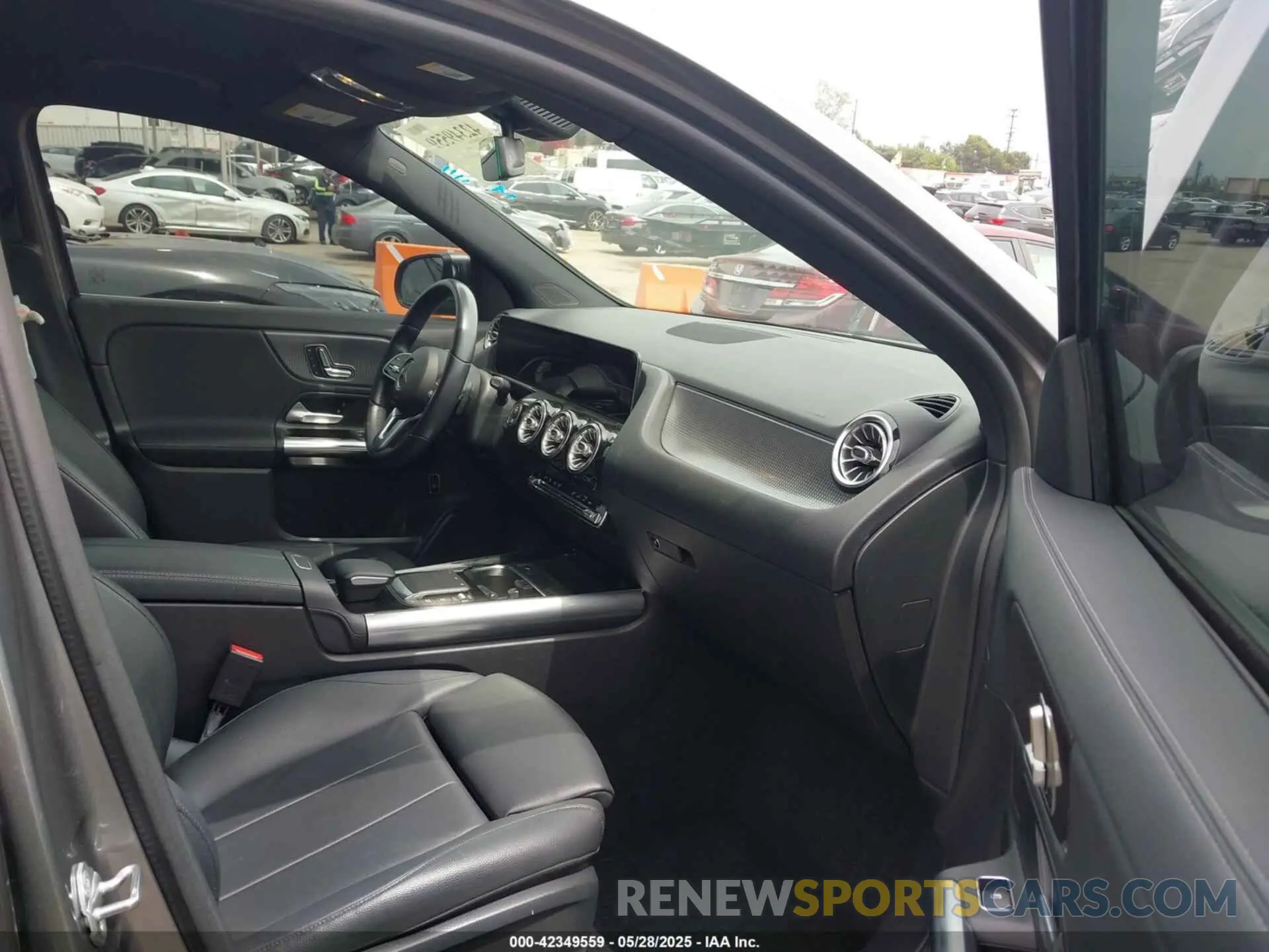 5 Photograph of a damaged car W1N4N4GB4MJ159632 MERCEDES-BENZ GLA 250 2021