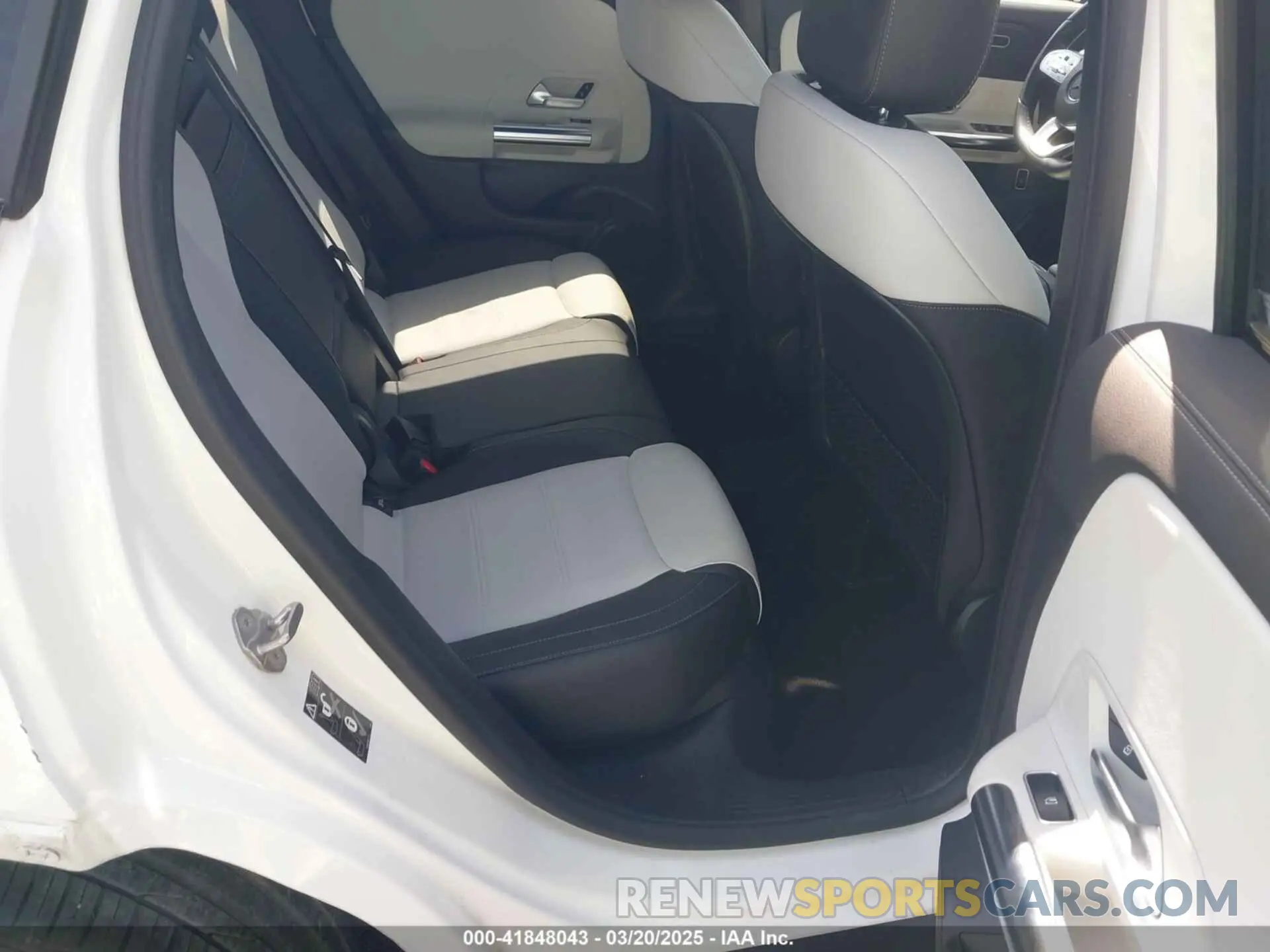 8 Photograph of a damaged car W1N4N4GB4MJ167939 MERCEDES-BENZ GLA 250 2021