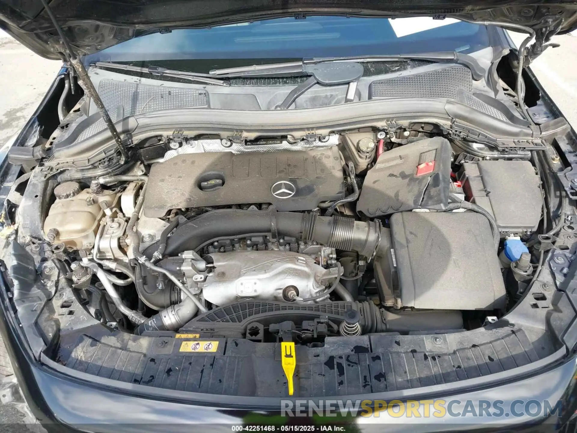 10 Photograph of a damaged car W1N4N4GB6MJ282039 MERCEDES-BENZ GLA 250 2021