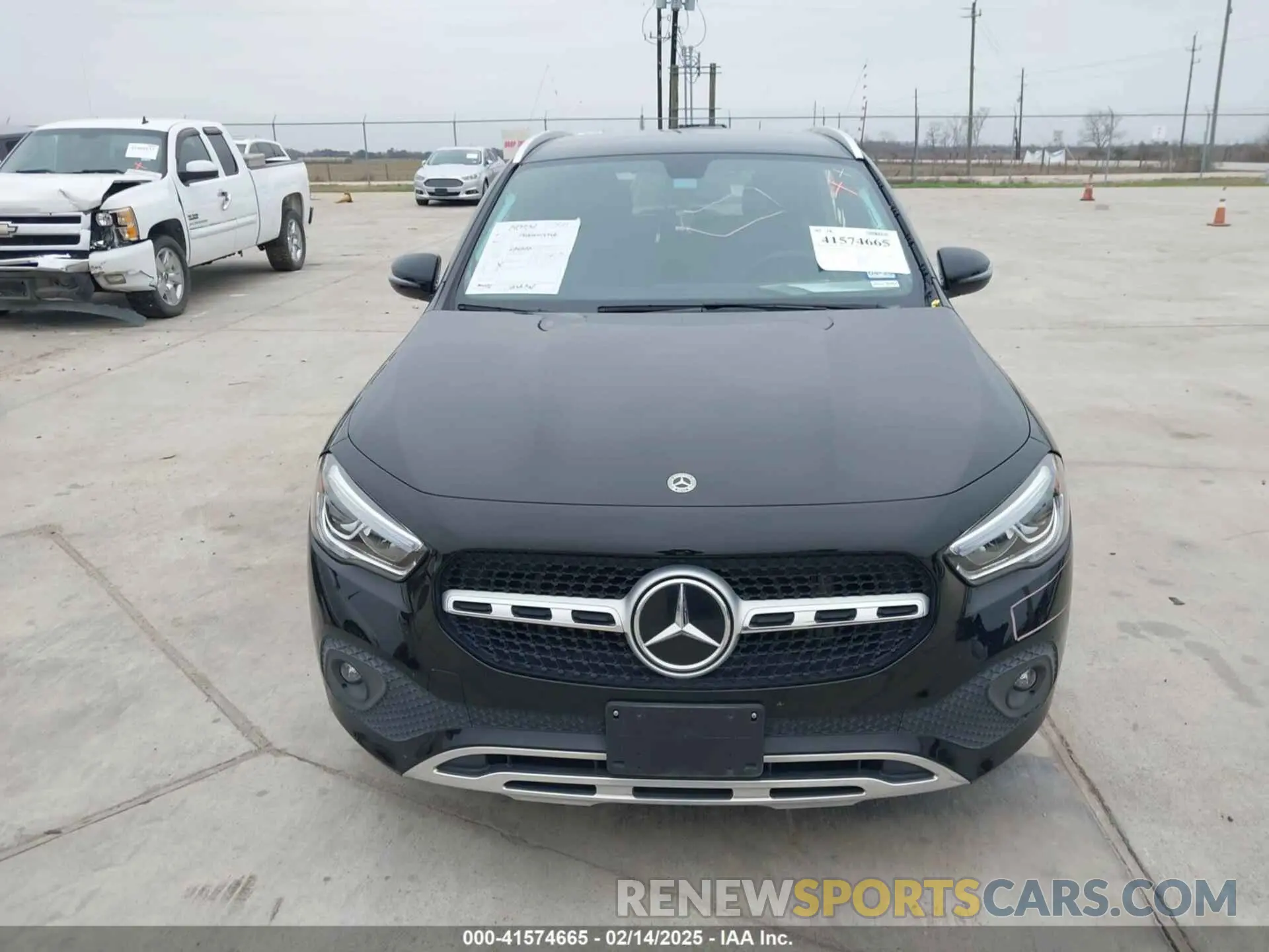 12 Photograph of a damaged car W1N4N4GB7MJ155087 MERCEDES-BENZ GLA 250 2021