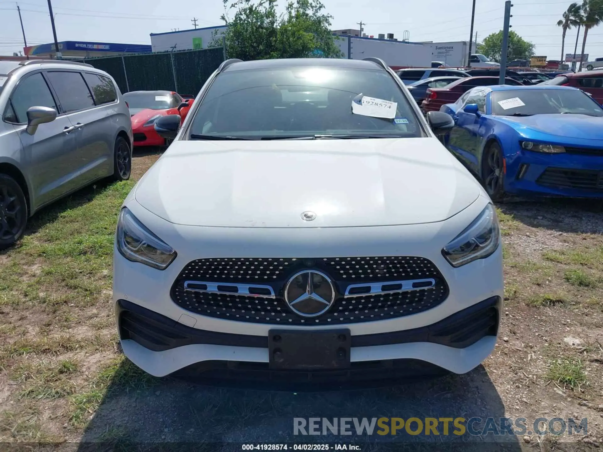 12 Photograph of a damaged car W1N4N4GB9MJ257880 MERCEDES-BENZ GLA 250 2021