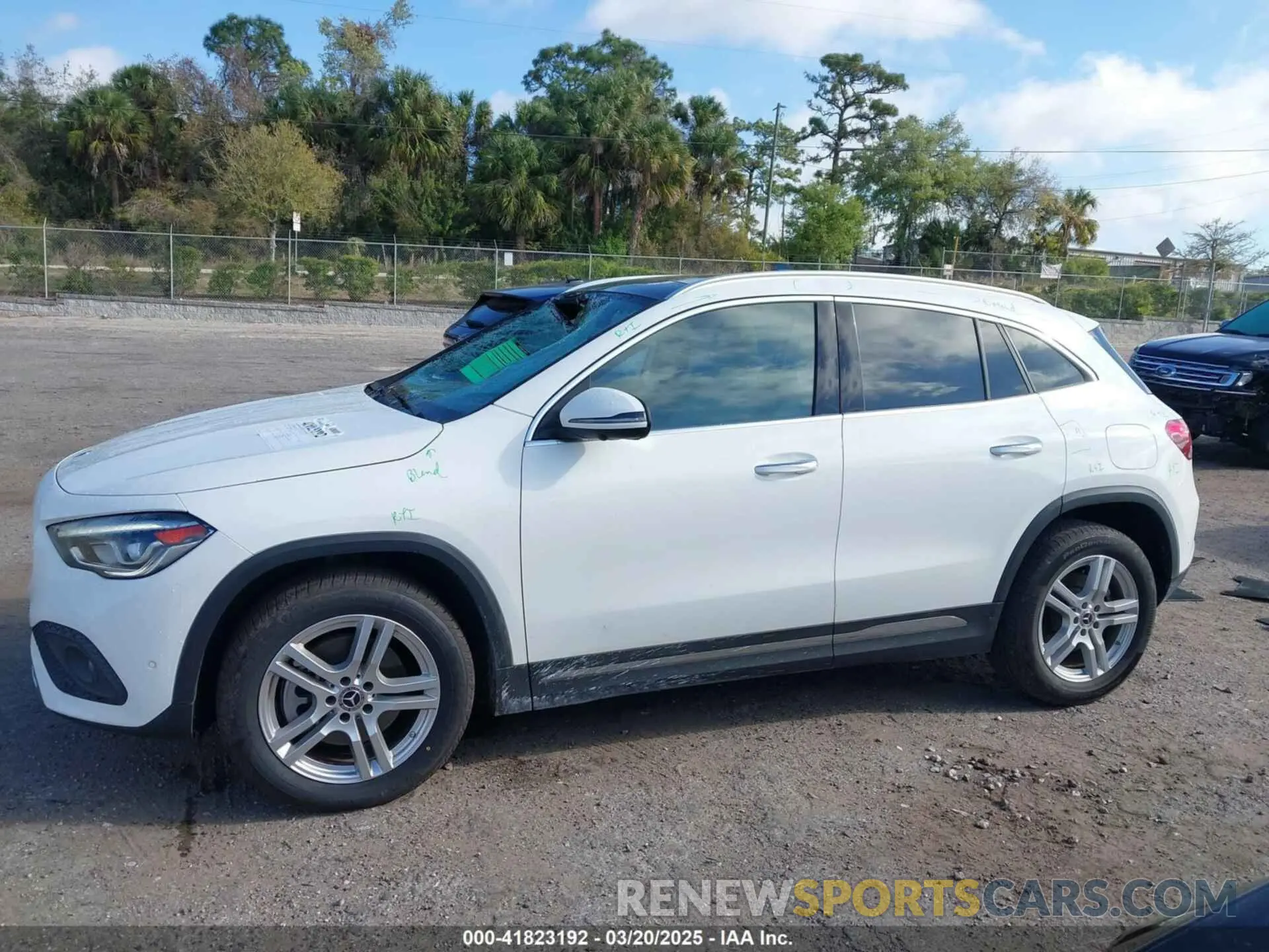 15 Photograph of a damaged car W1N4N4HB0MJ112144 MERCEDES-BENZ GLA 250 2021