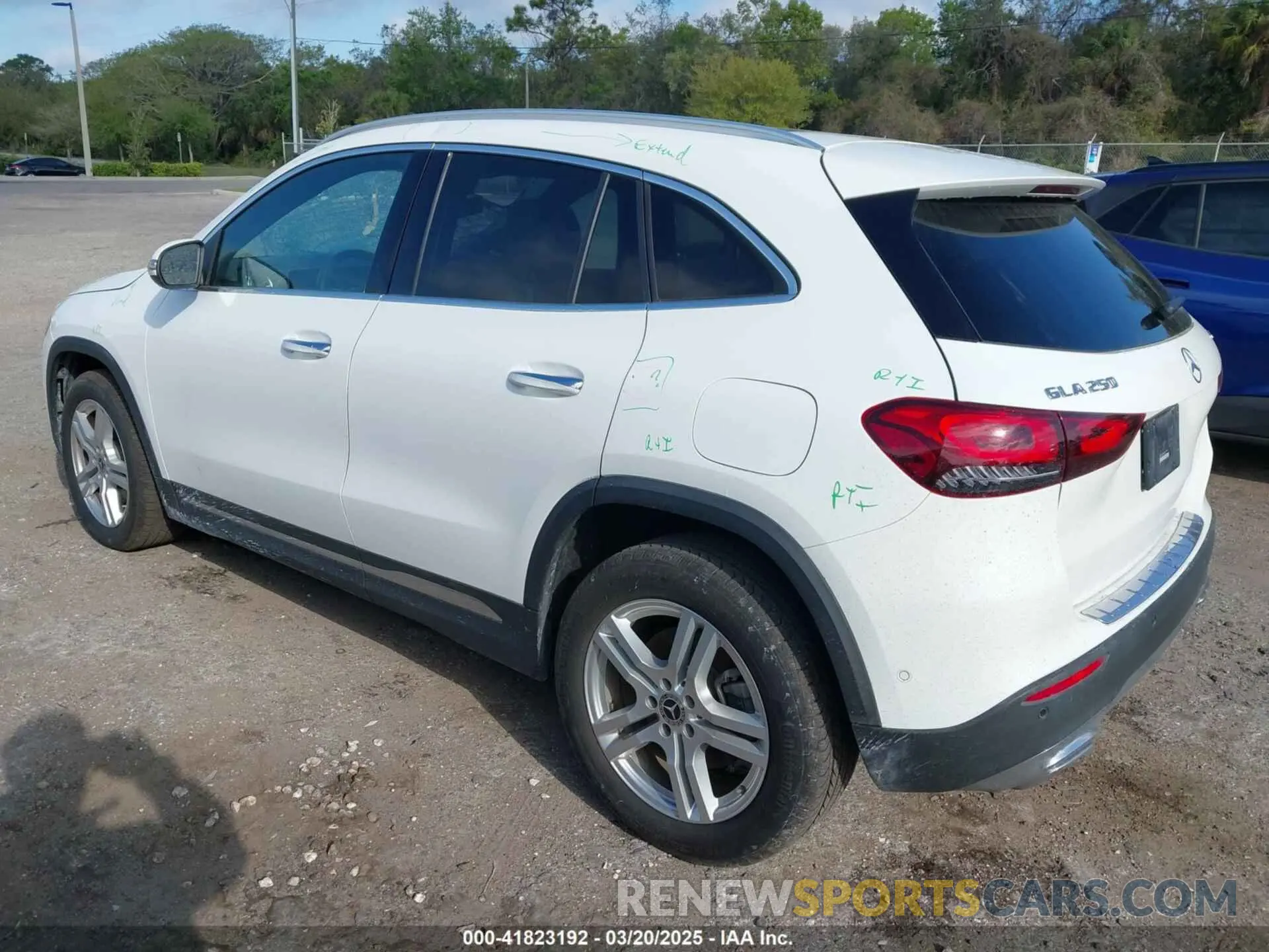 3 Photograph of a damaged car W1N4N4HB0MJ112144 MERCEDES-BENZ GLA 250 2021