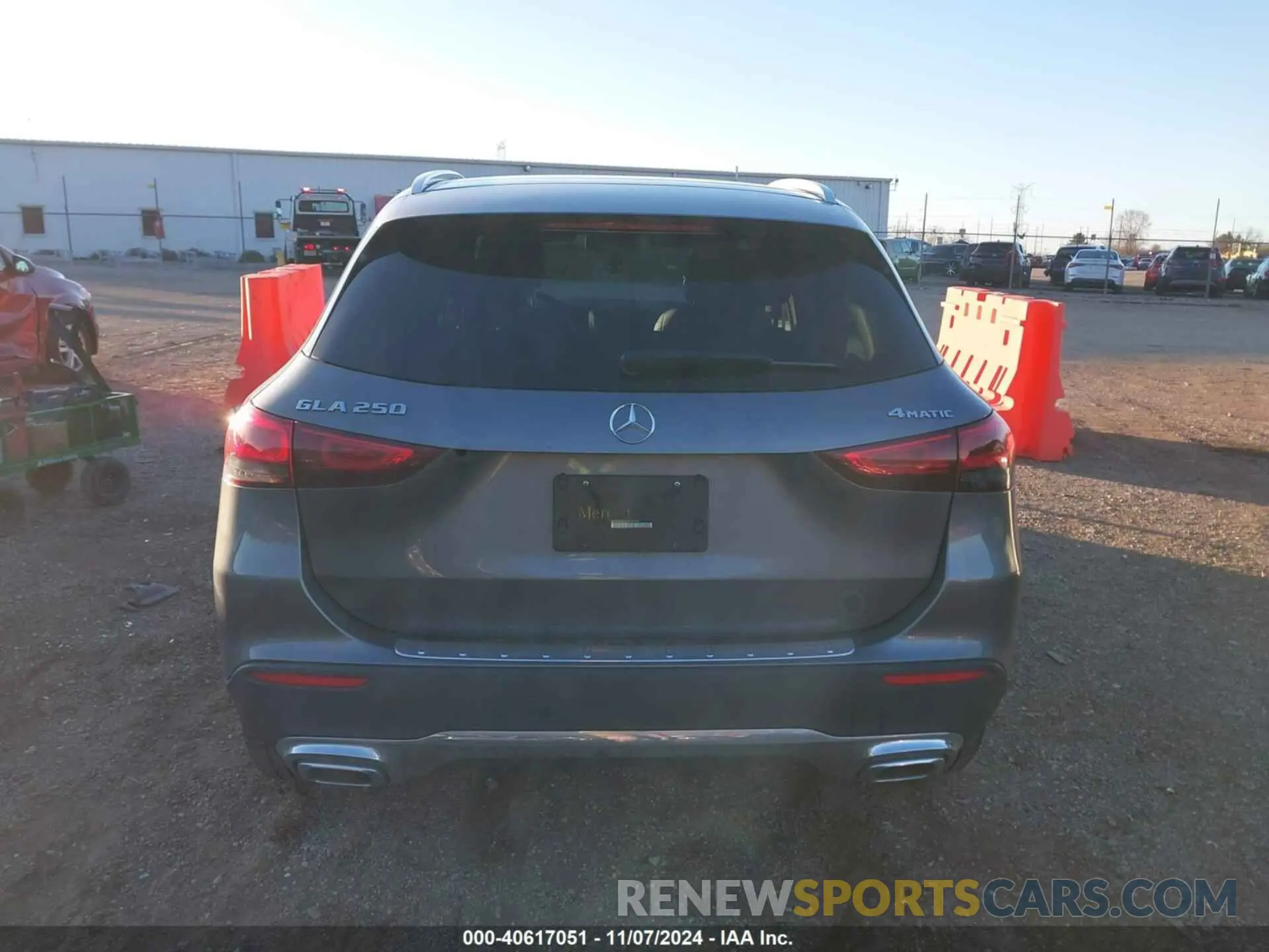 16 Photograph of a damaged car W1N4N4HB0MJ121040 MERCEDES-BENZ GLA 250 2021