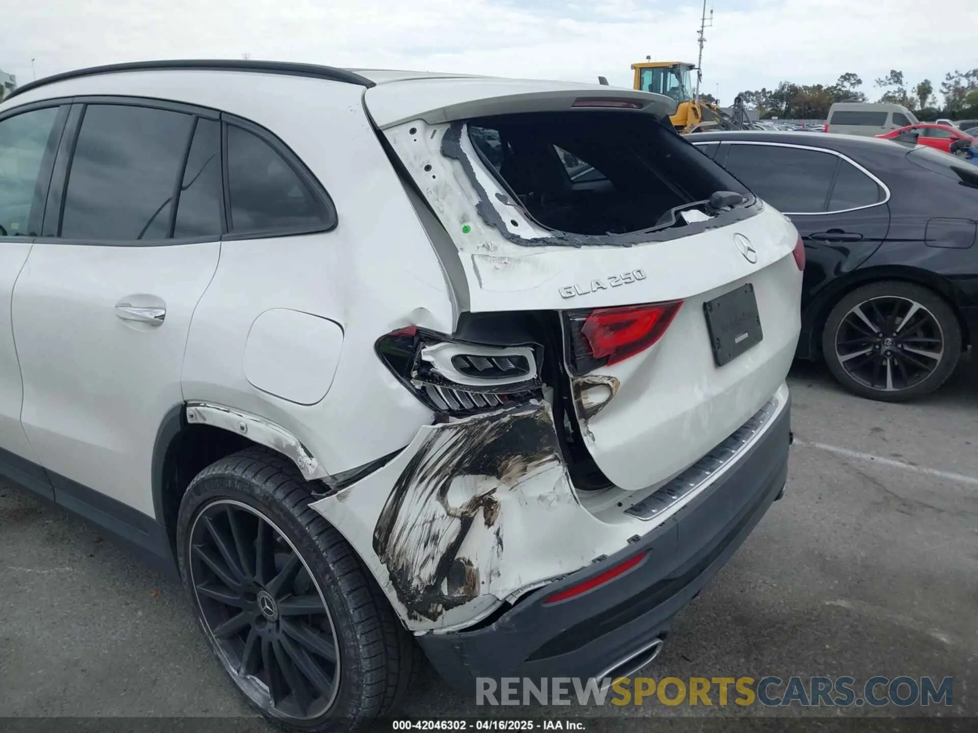 6 Photograph of a damaged car W1N4N4HB0MJ189435 MERCEDES-BENZ GLA 250 2021