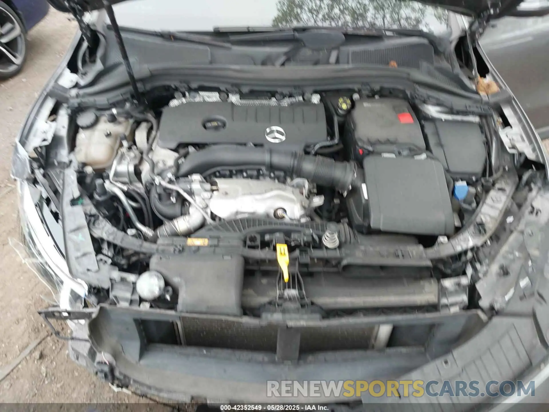 10 Photograph of a damaged car W1N4N4HB0MJ235877 MERCEDES-BENZ GLA 250 2021