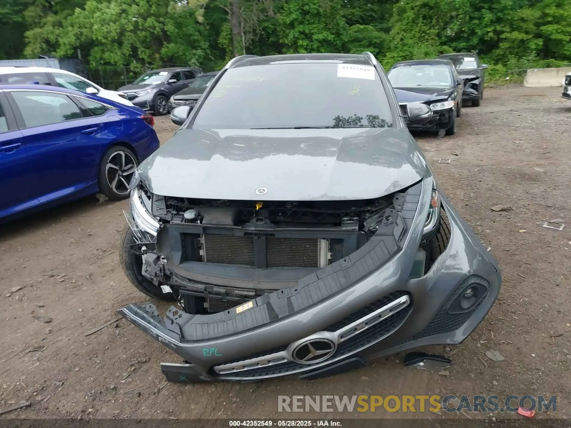 12 Photograph of a damaged car W1N4N4HB0MJ235877 MERCEDES-BENZ GLA 250 2021