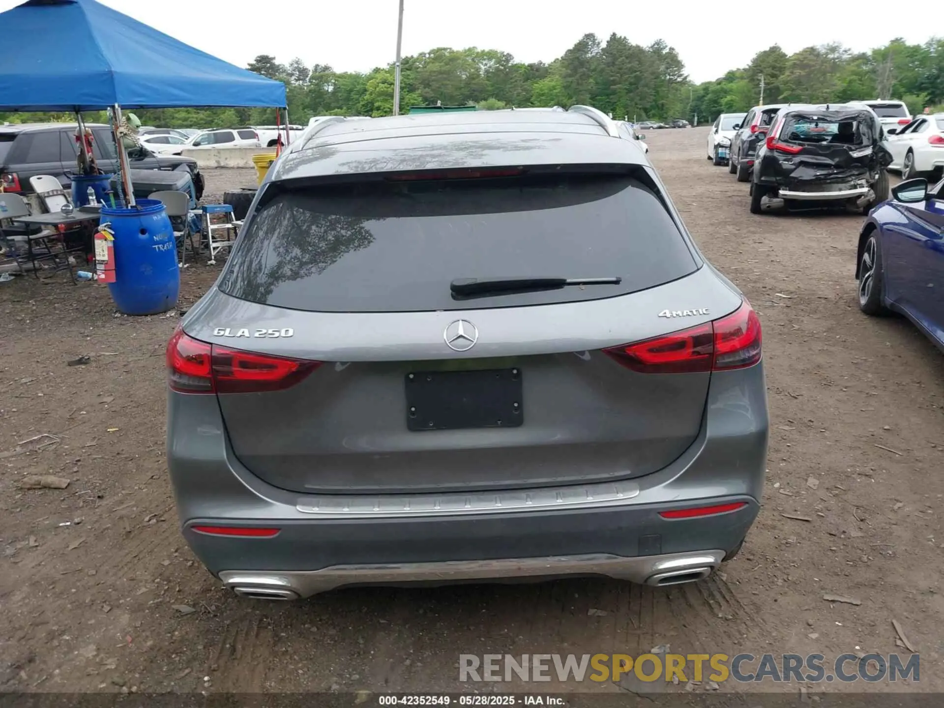 16 Photograph of a damaged car W1N4N4HB0MJ235877 MERCEDES-BENZ GLA 250 2021