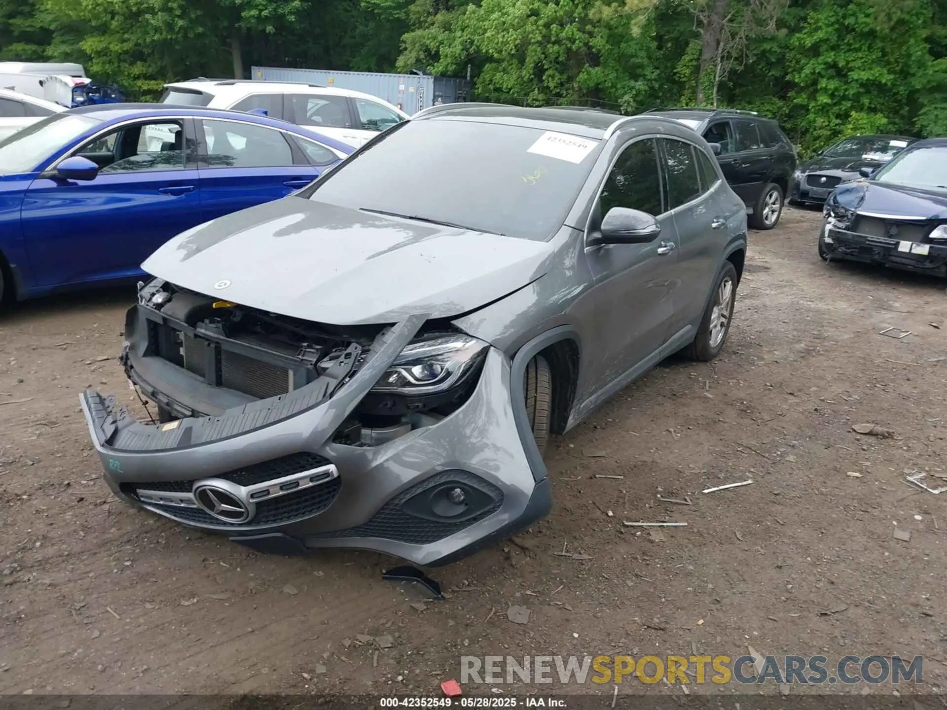 2 Photograph of a damaged car W1N4N4HB0MJ235877 MERCEDES-BENZ GLA 250 2021