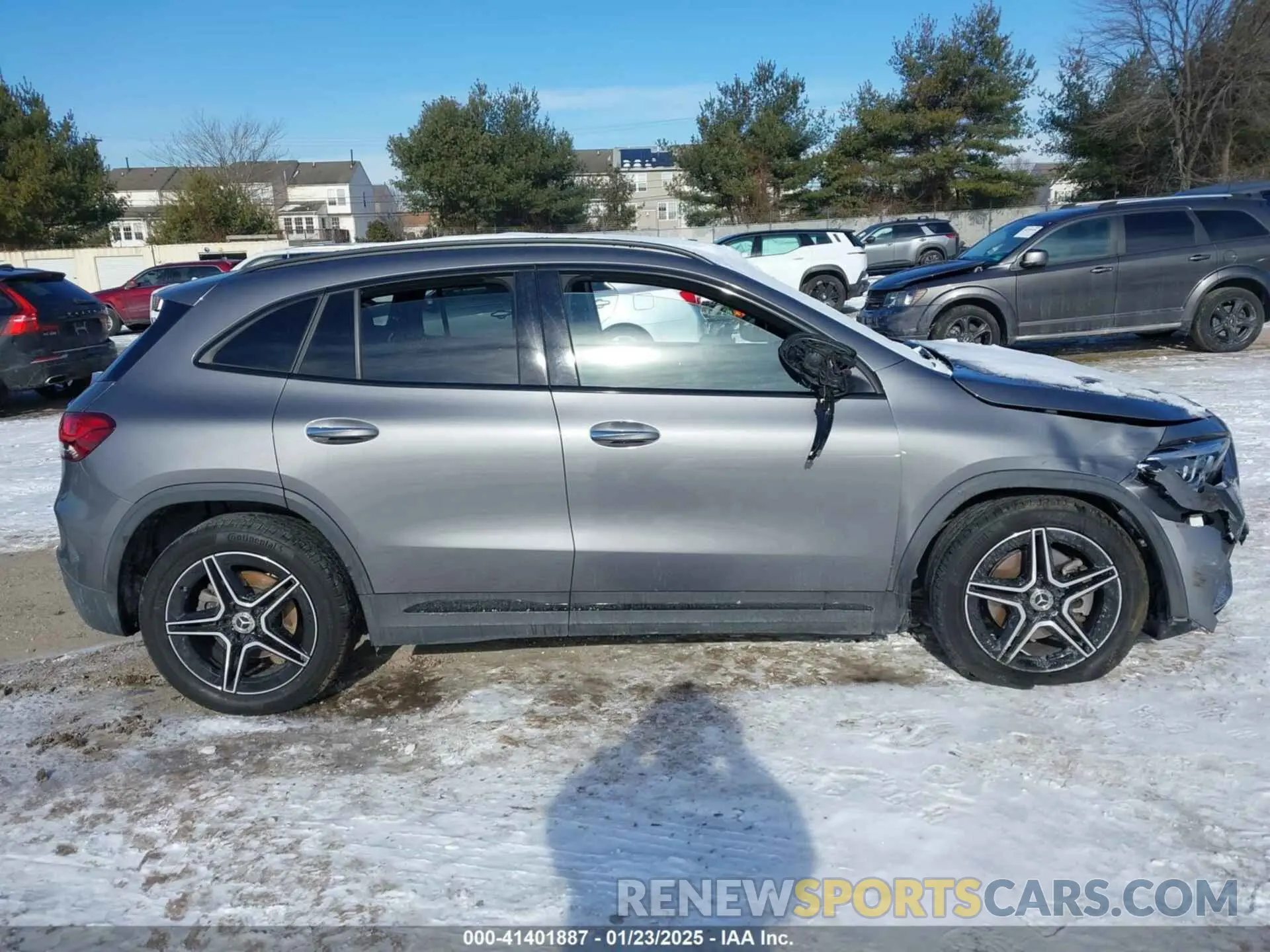 13 Photograph of a damaged car W1N4N4HB0MJ254008 MERCEDES-BENZ GLA 250 2021
