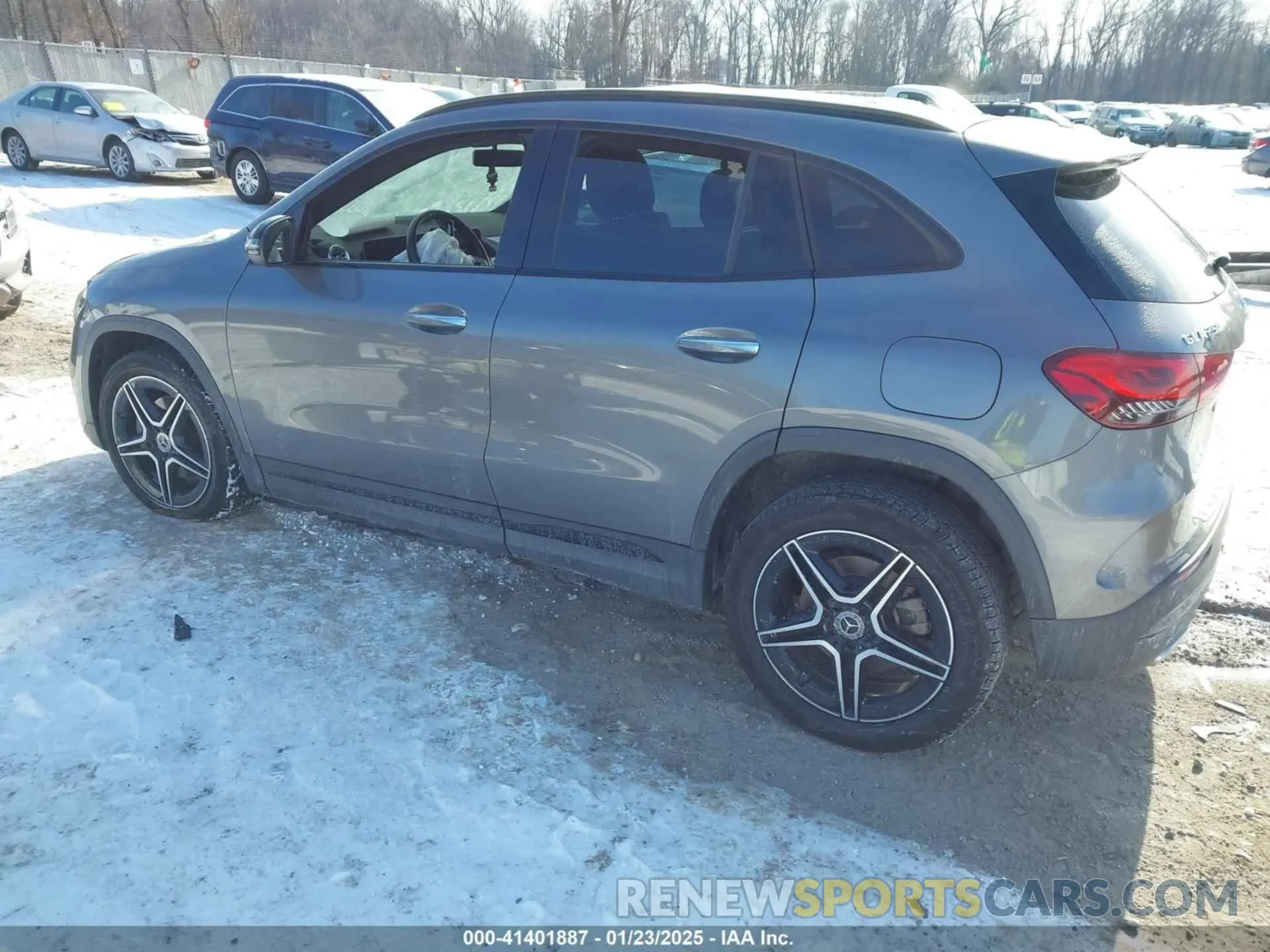 3 Photograph of a damaged car W1N4N4HB0MJ254008 MERCEDES-BENZ GLA 250 2021
