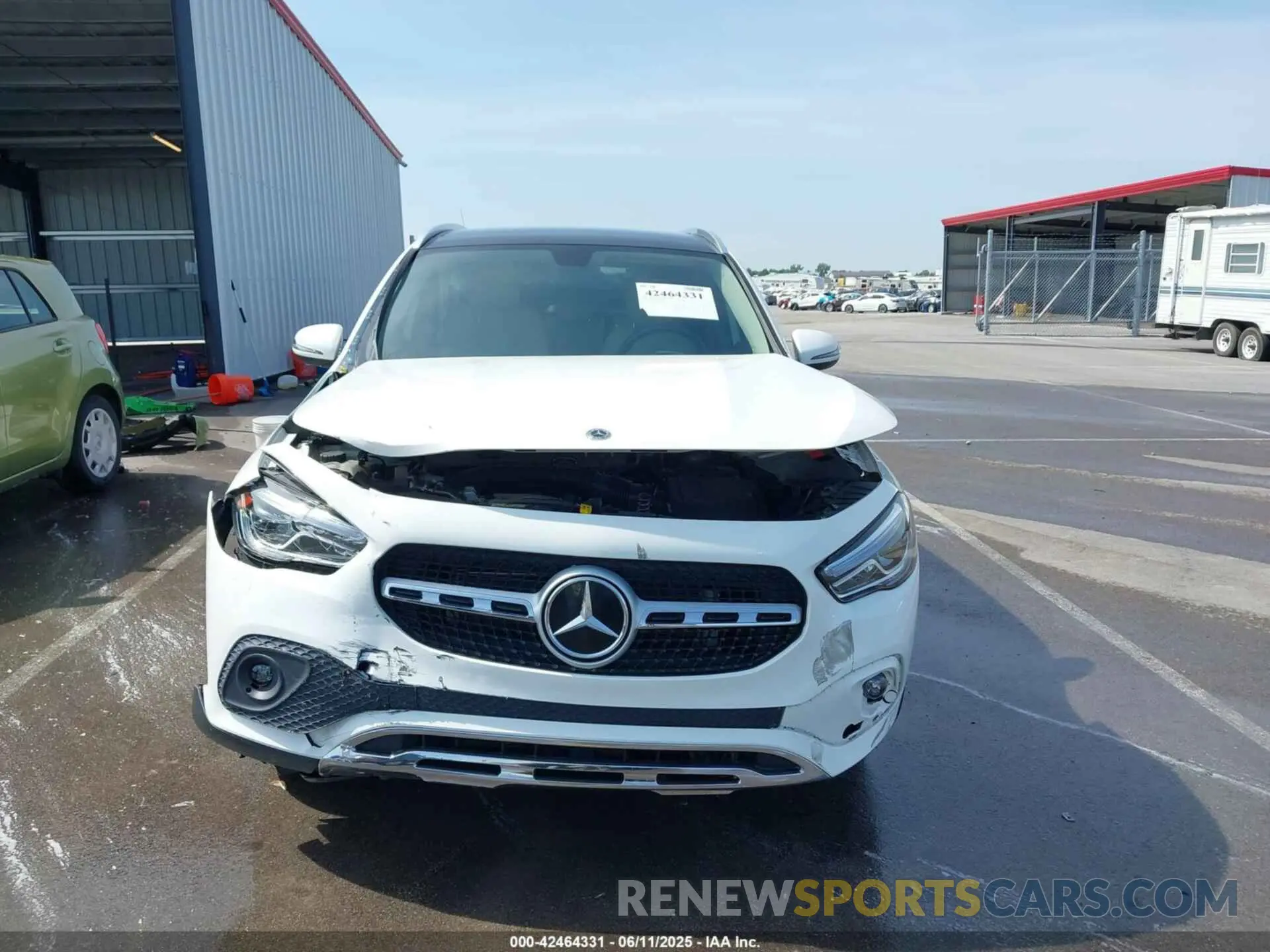 12 Photograph of a damaged car W1N4N4HB1MJ263039 MERCEDES-BENZ GLA 250 2021