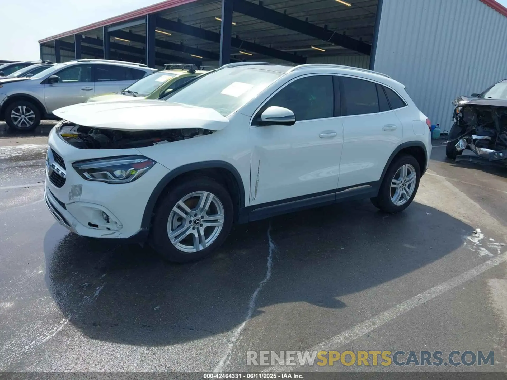 2 Photograph of a damaged car W1N4N4HB1MJ263039 MERCEDES-BENZ GLA 250 2021