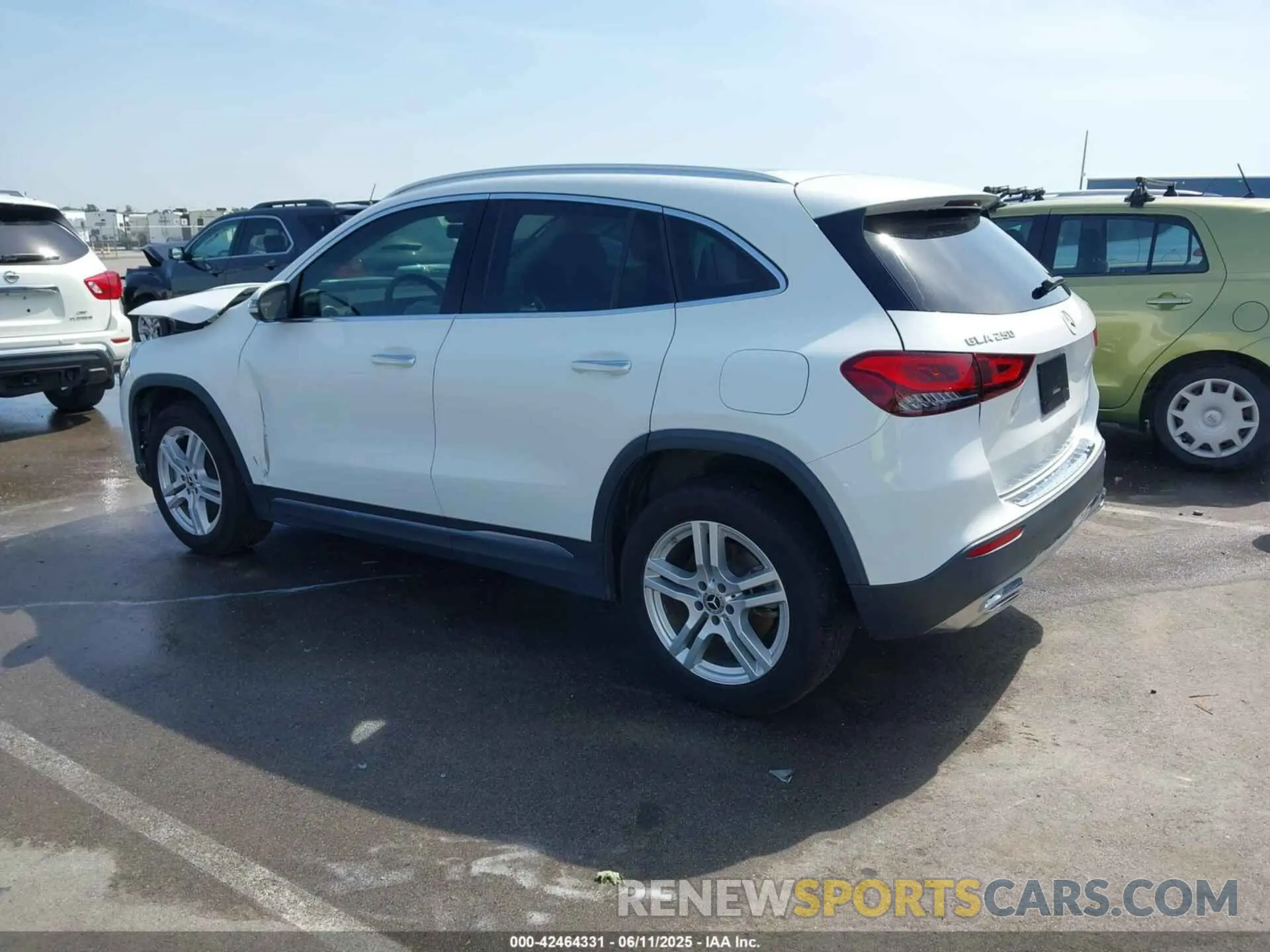 3 Photograph of a damaged car W1N4N4HB1MJ263039 MERCEDES-BENZ GLA 250 2021