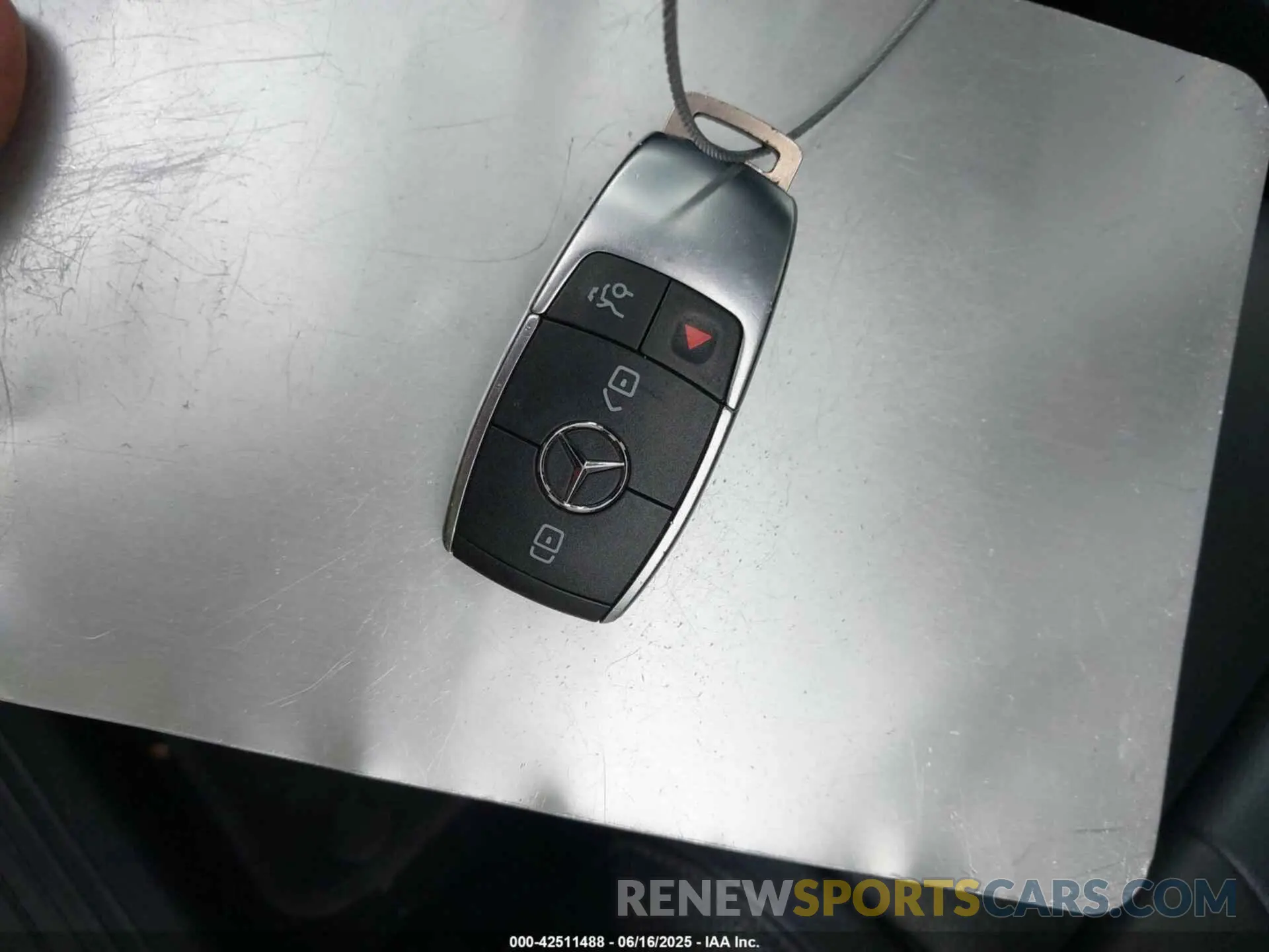 11 Photograph of a damaged car W1N4N4HB2MJ156002 MERCEDES-BENZ GLA 250 2021