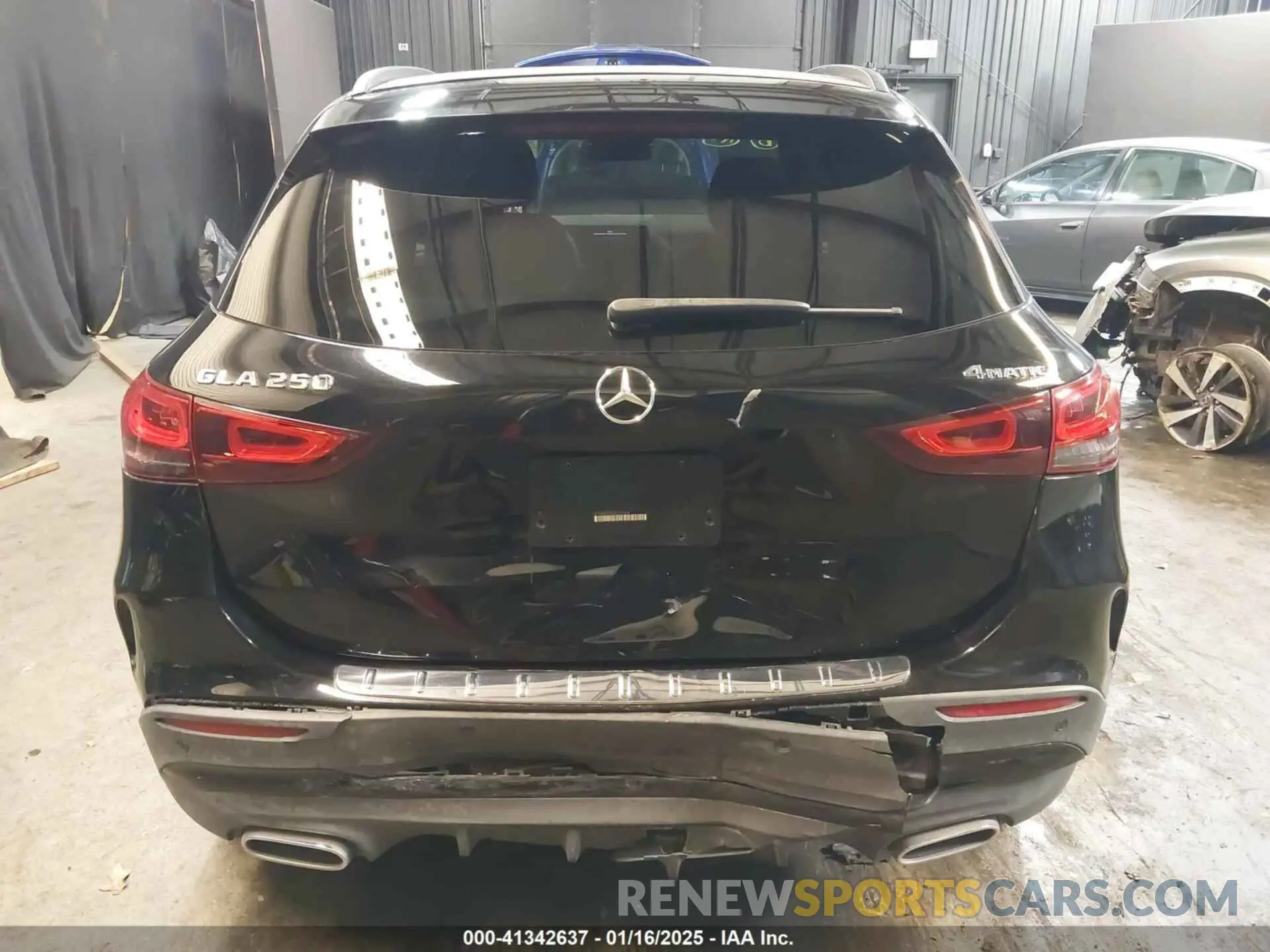 16 Photograph of a damaged car W1N4N4HB2MJ237484 MERCEDES-BENZ GLA 250 2021