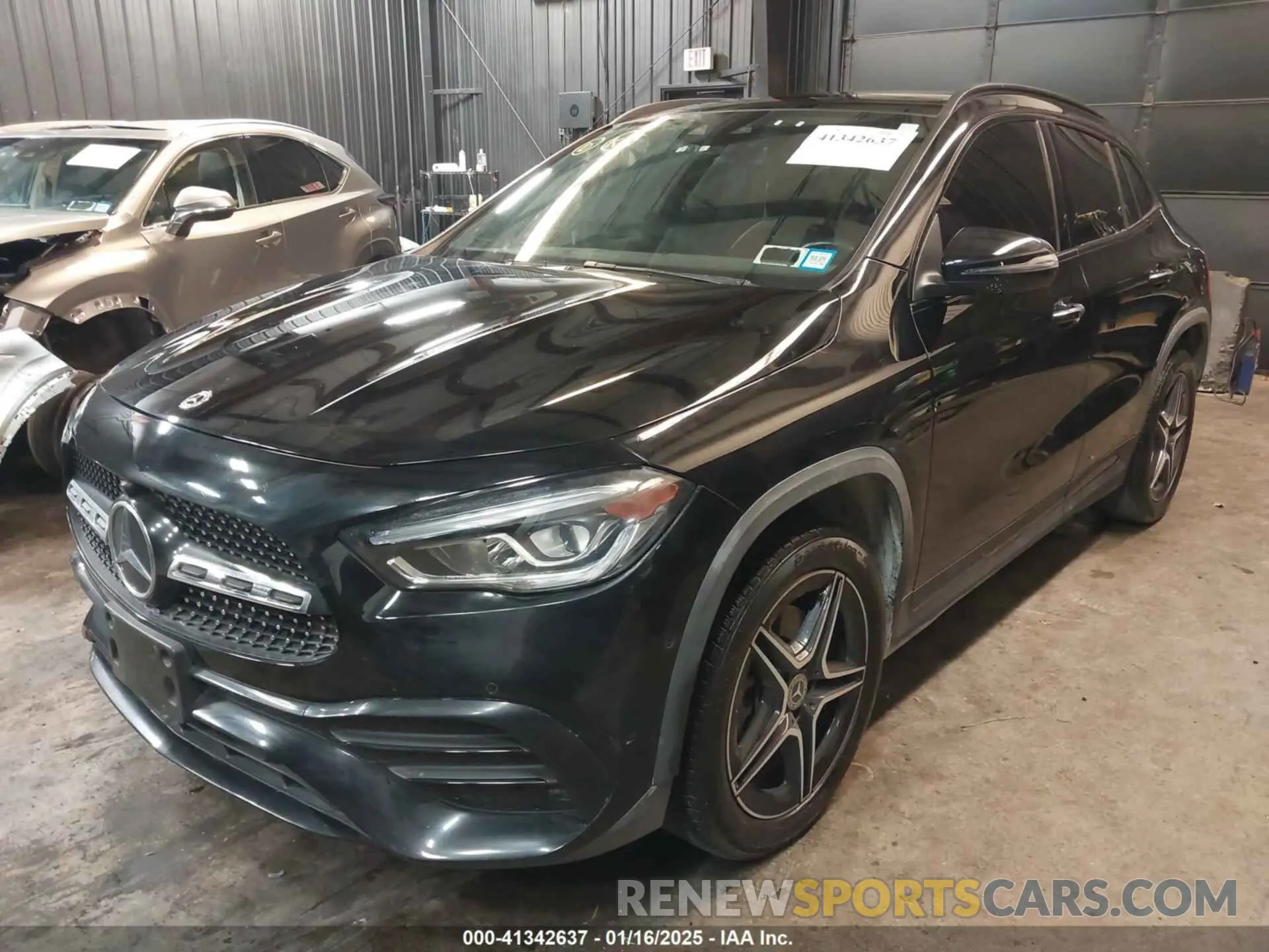 2 Photograph of a damaged car W1N4N4HB2MJ237484 MERCEDES-BENZ GLA 250 2021