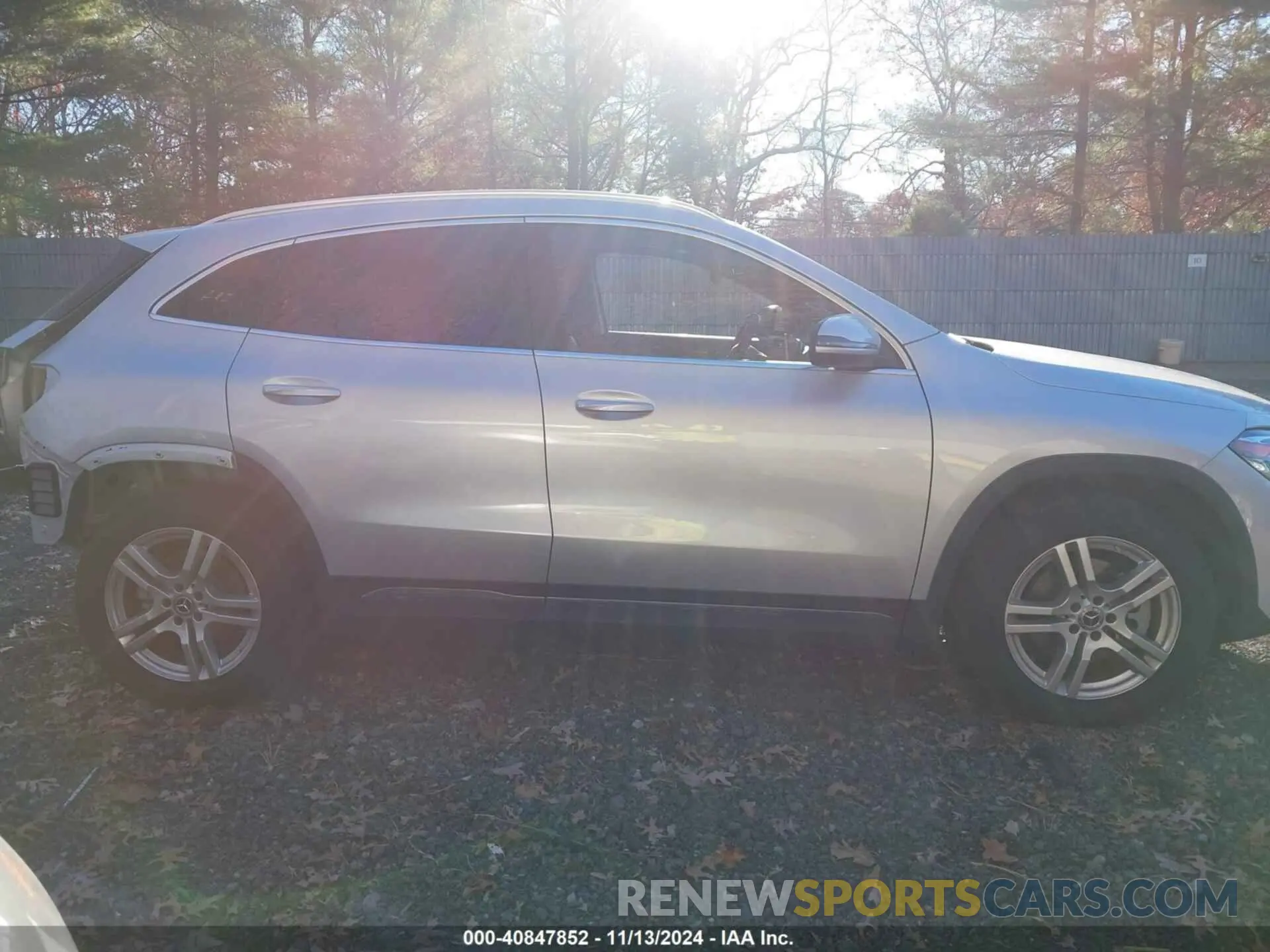 14 Photograph of a damaged car W1N4N4HB3MJ269487 MERCEDES-BENZ GLA 250 2021