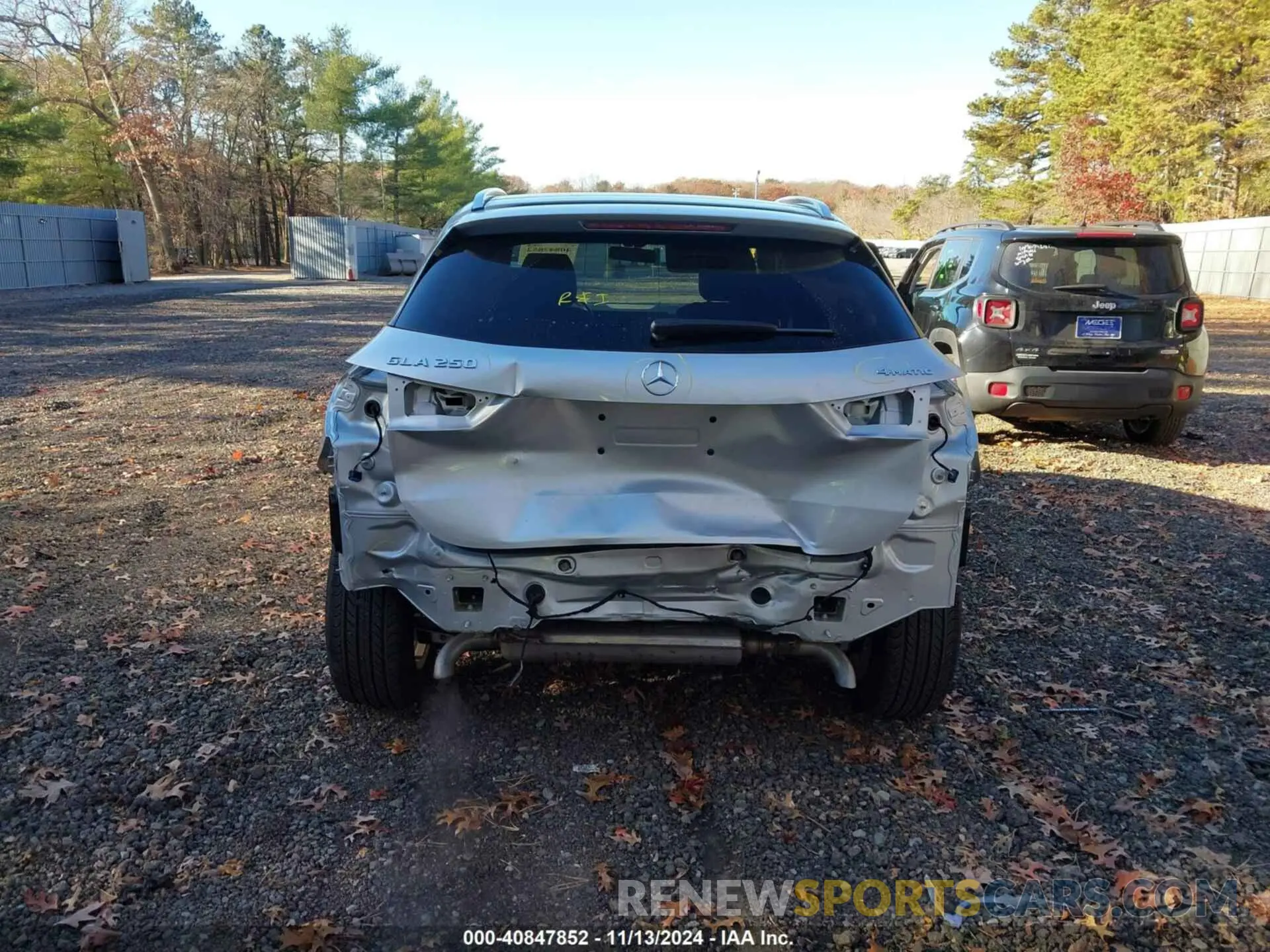 17 Photograph of a damaged car W1N4N4HB3MJ269487 MERCEDES-BENZ GLA 250 2021