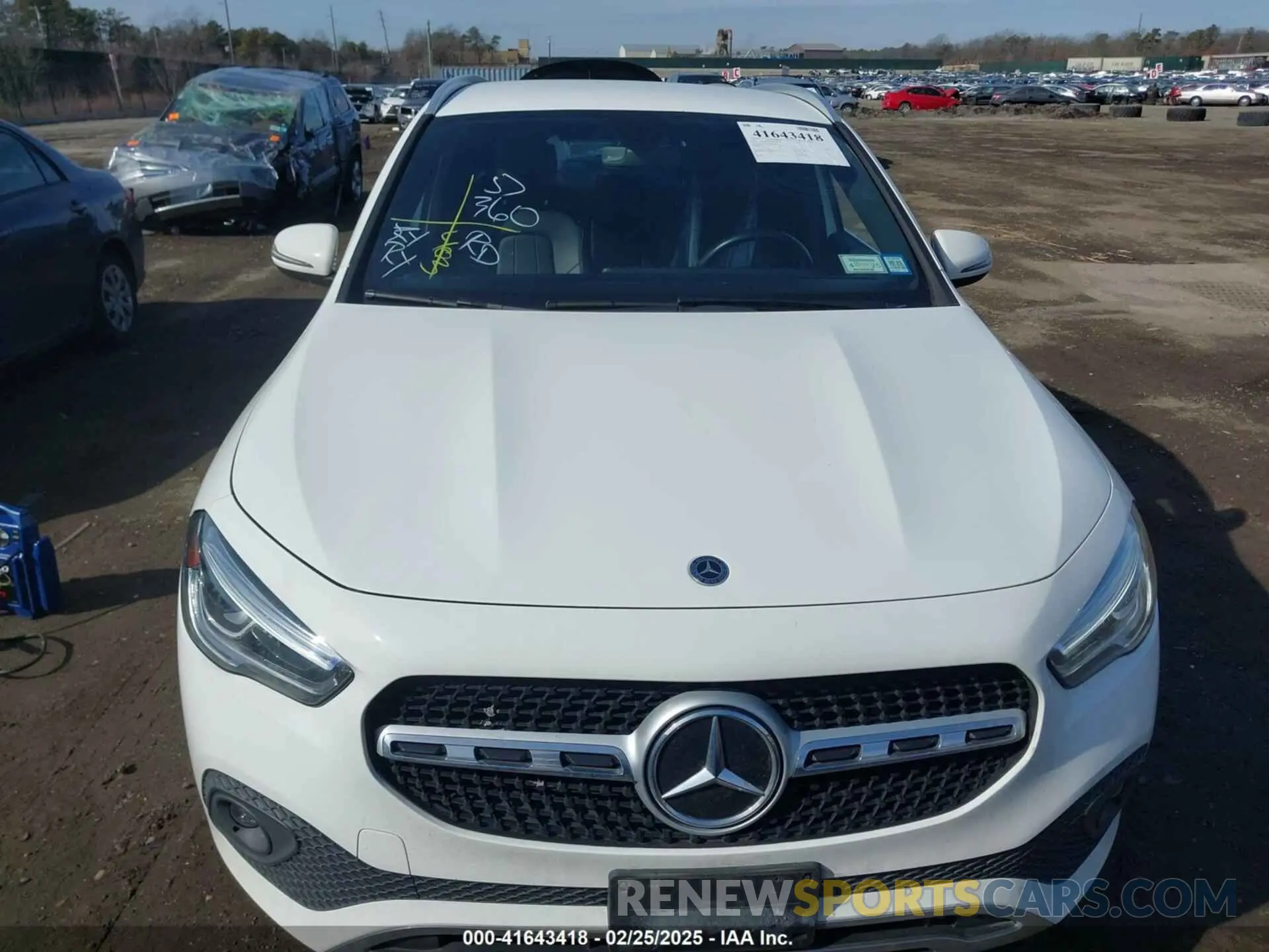 12 Photograph of a damaged car W1N4N4HB4MJ248695 MERCEDES-BENZ GLA 250 2021