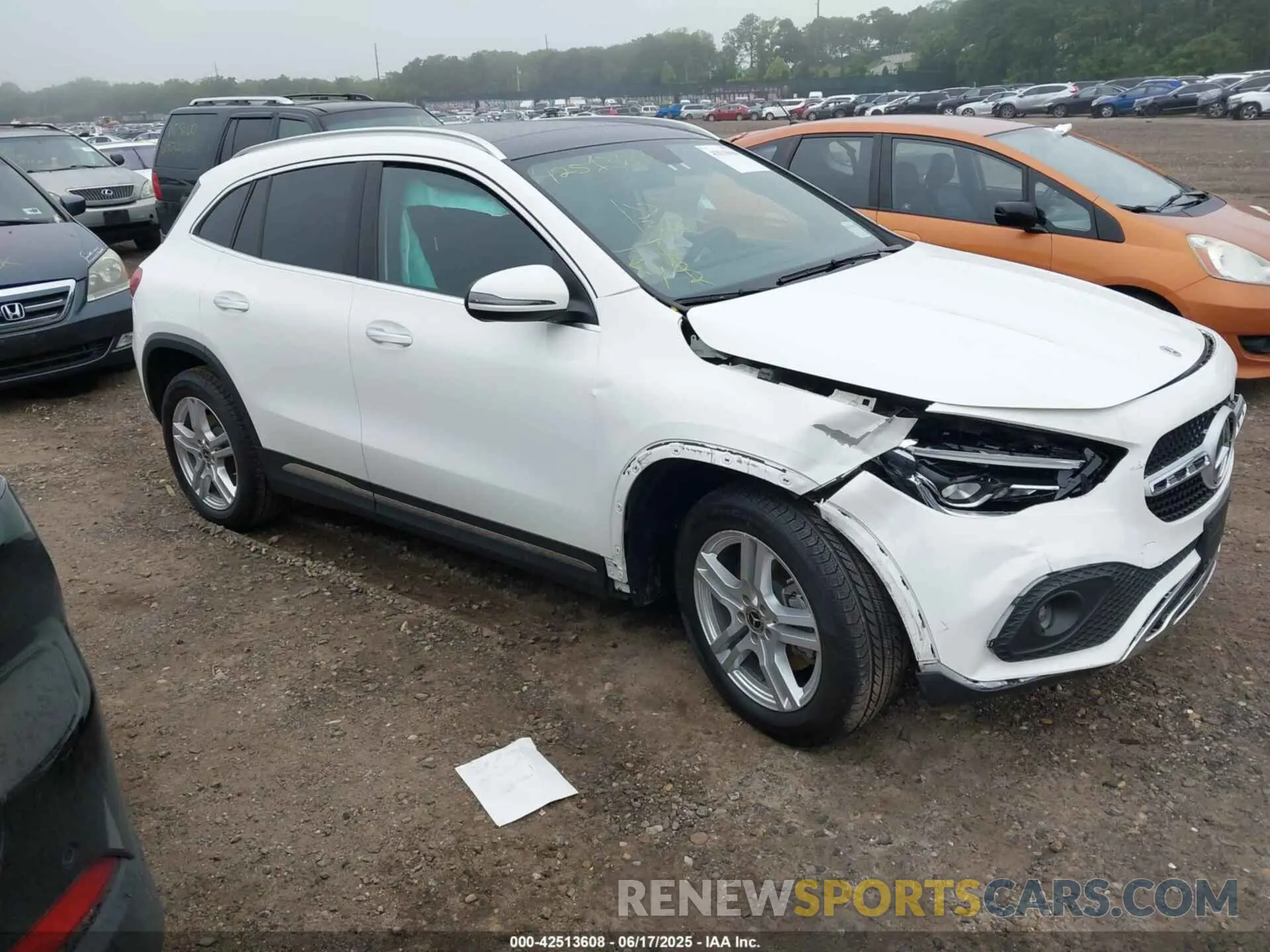 1 Photograph of a damaged car W1N4N4HB4MJ265366 MERCEDES-BENZ GLA 250 2021