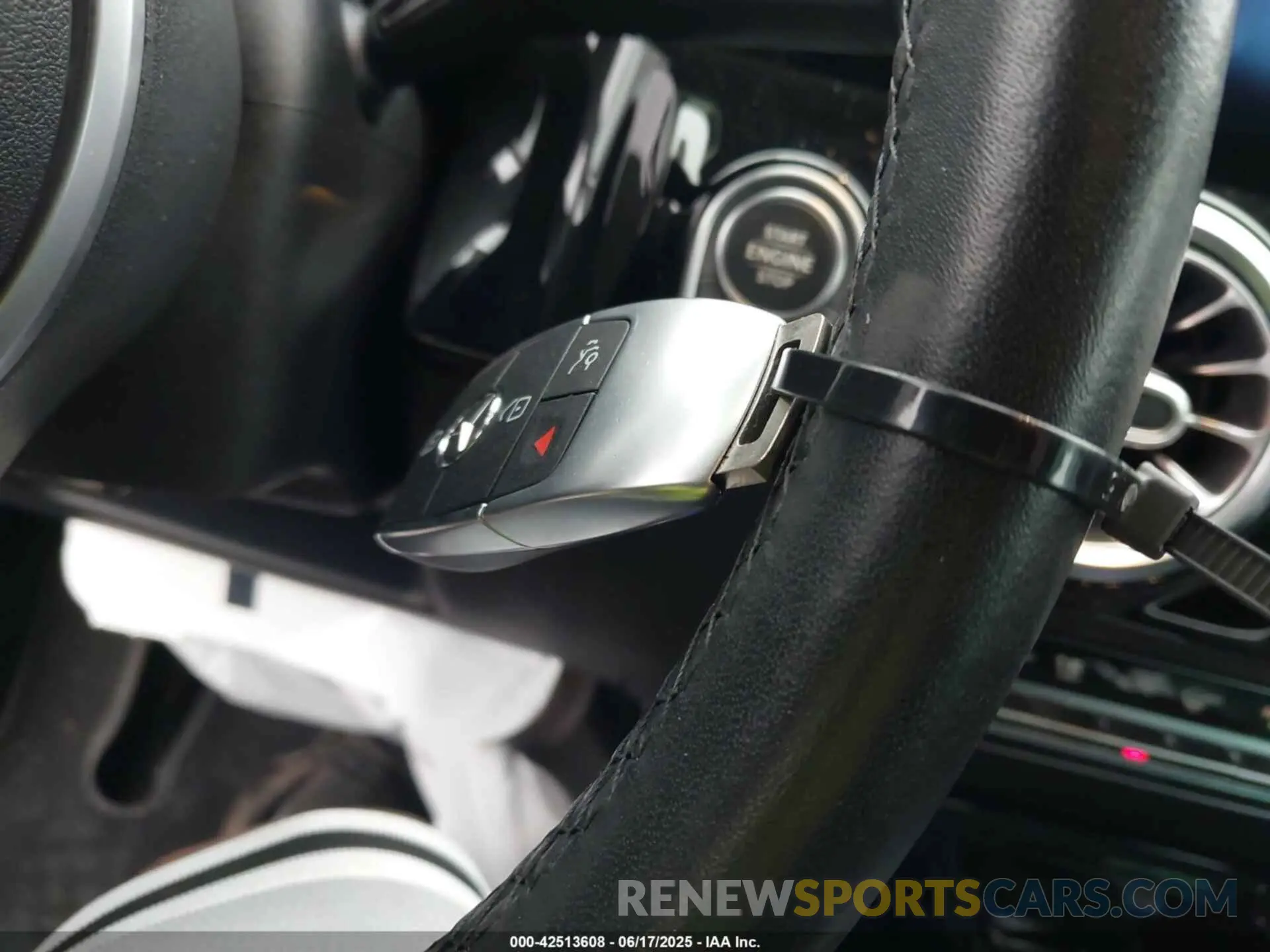 11 Photograph of a damaged car W1N4N4HB4MJ265366 MERCEDES-BENZ GLA 250 2021