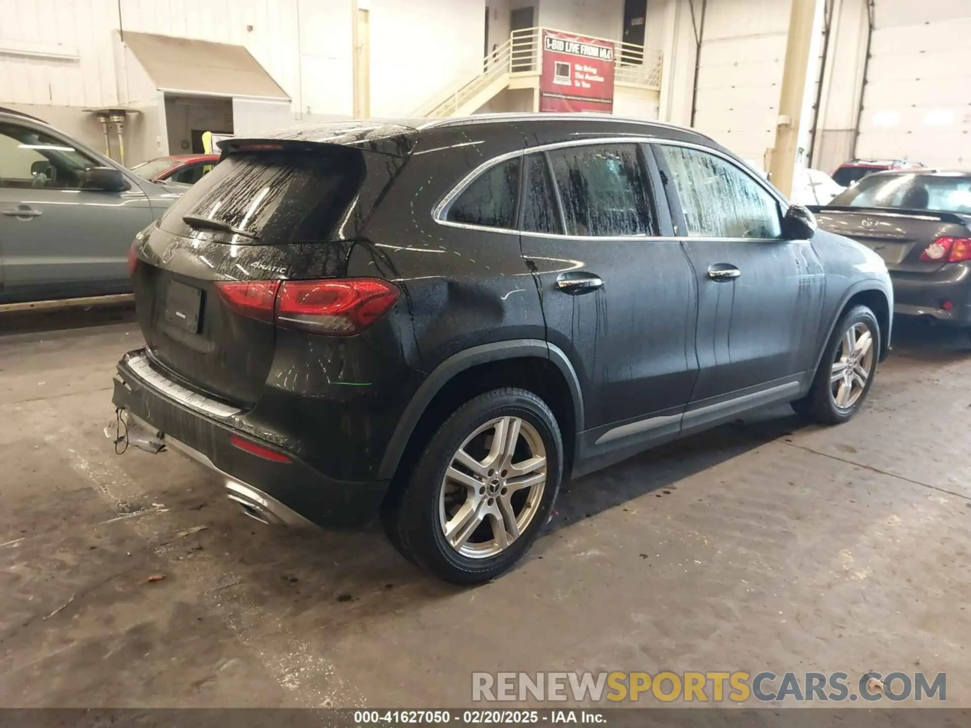 4 Photograph of a damaged car W1N4N4HB7MJ201967 MERCEDES-BENZ GLA 250 2021