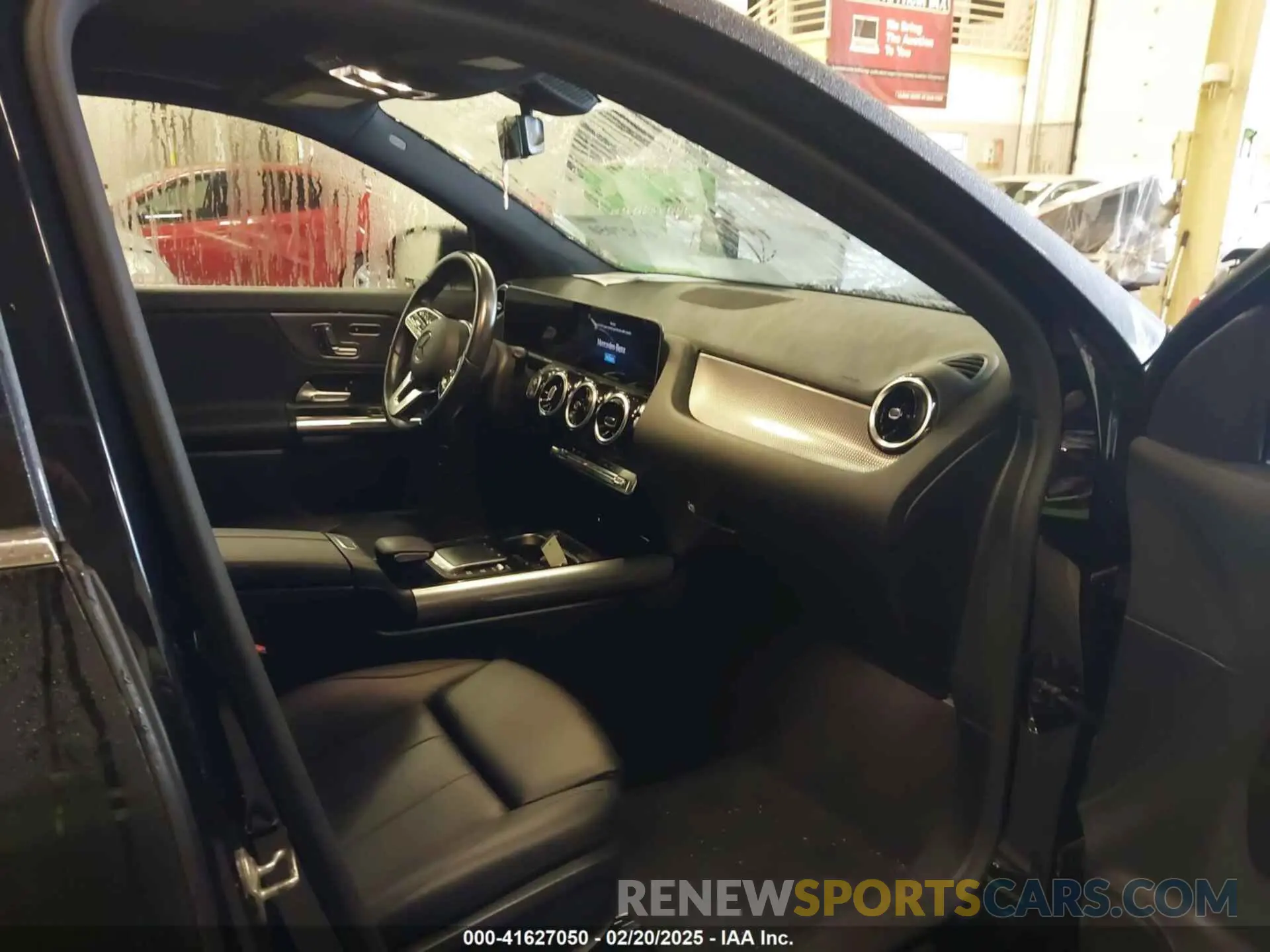 5 Photograph of a damaged car W1N4N4HB7MJ201967 MERCEDES-BENZ GLA 250 2021