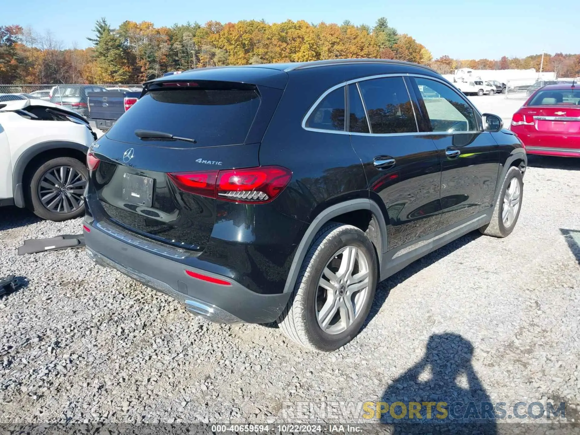 4 Photograph of a damaged car W1N4N4HB8MJ113381 MERCEDES-BENZ GLA 250 2021