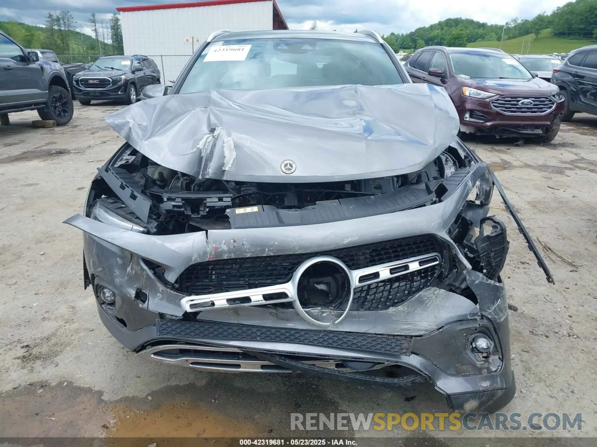 6 Photograph of a damaged car W1N4N4HB8MJ204327 MERCEDES-BENZ GLA 250 2021