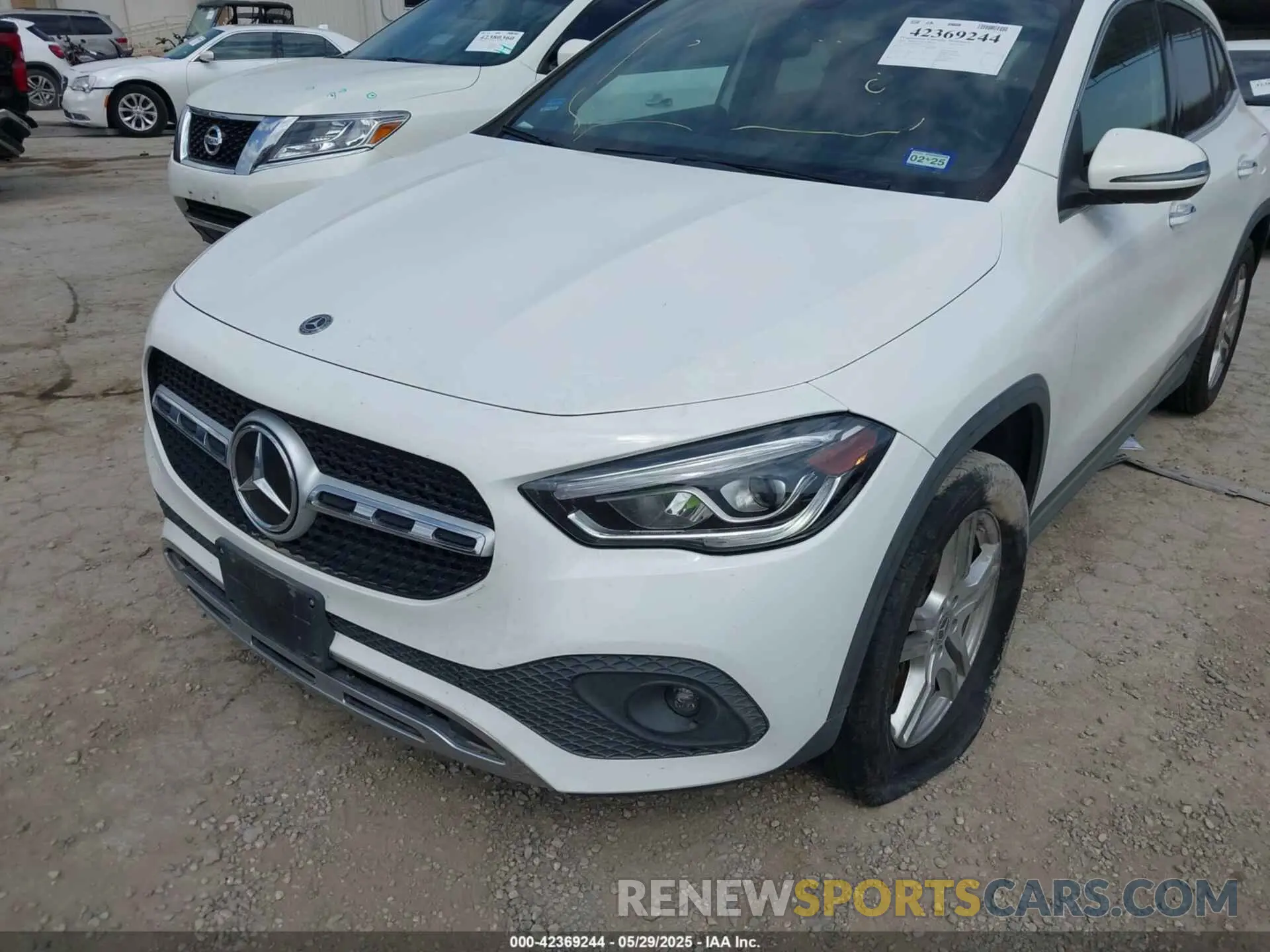 6 Photograph of a damaged car W1N4N4HB9MJ133218 MERCEDES-BENZ GLA 250 2021