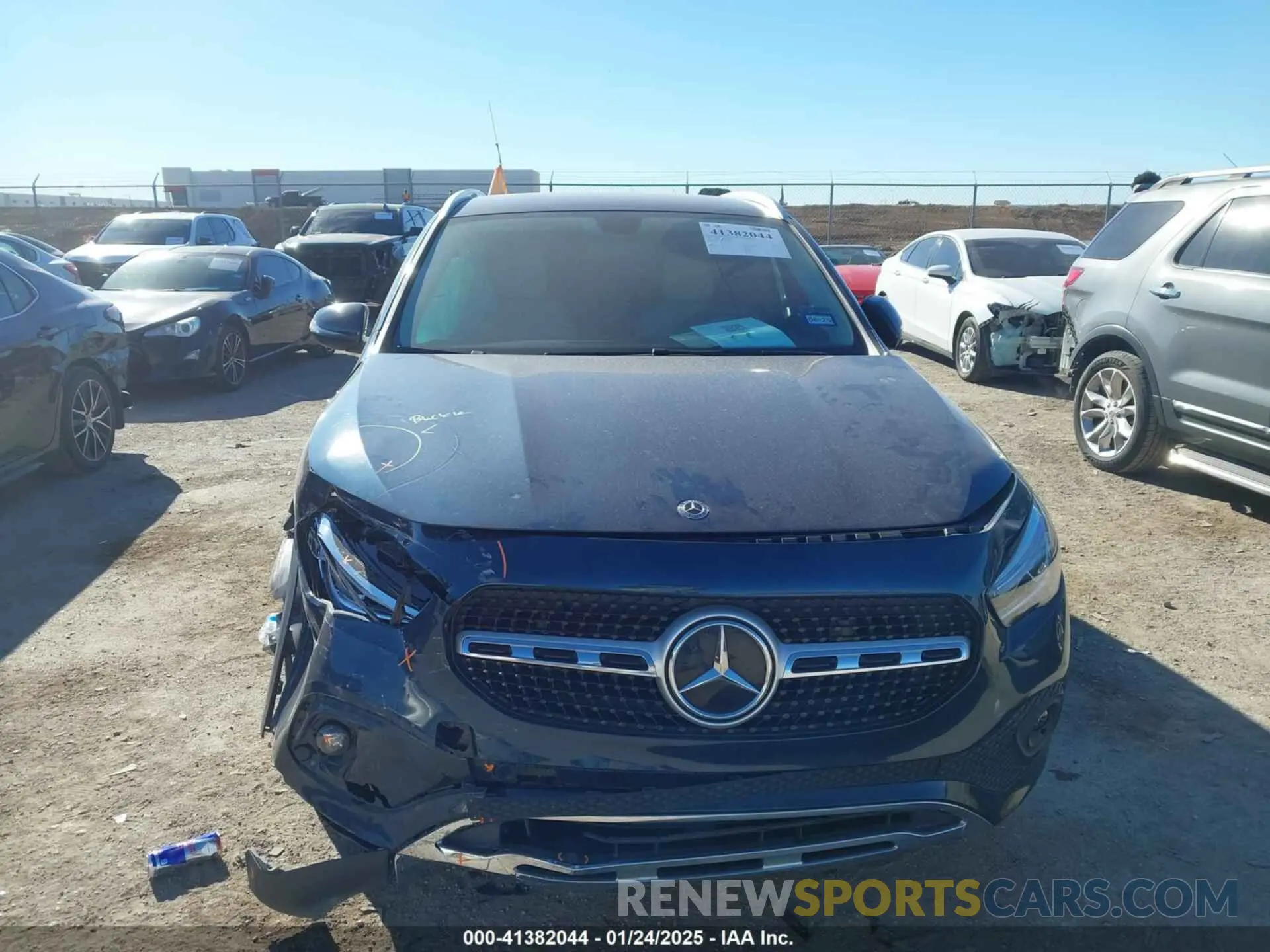 12 Photograph of a damaged car W1N4N4HB9MJ164906 MERCEDES-BENZ GLA 250 2021